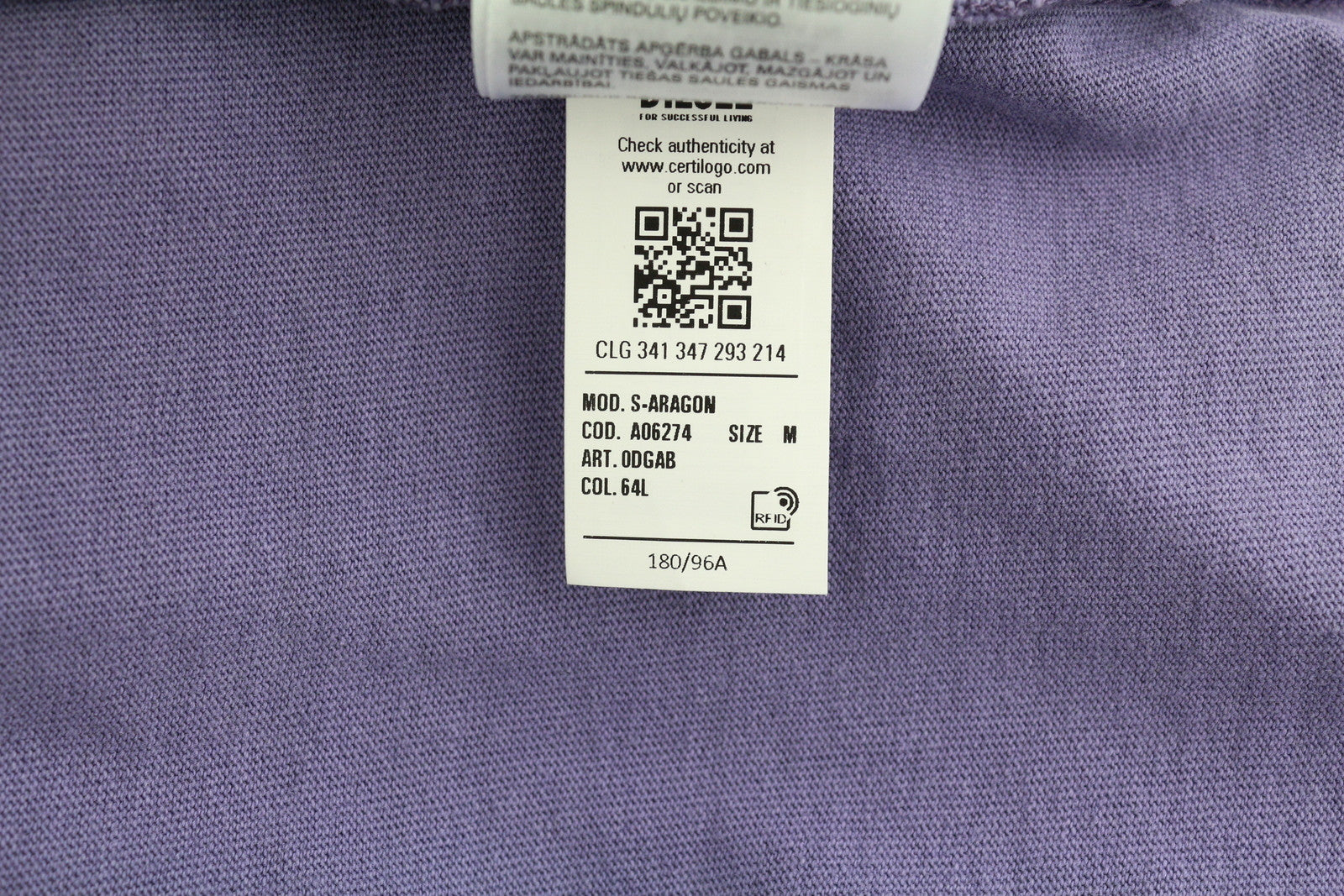 DIESEL S-Aragon vyriškas džemperis M, violetinis, su puse užtrauktuko, raišteliu, rekomenduojama kaina – 175 € 