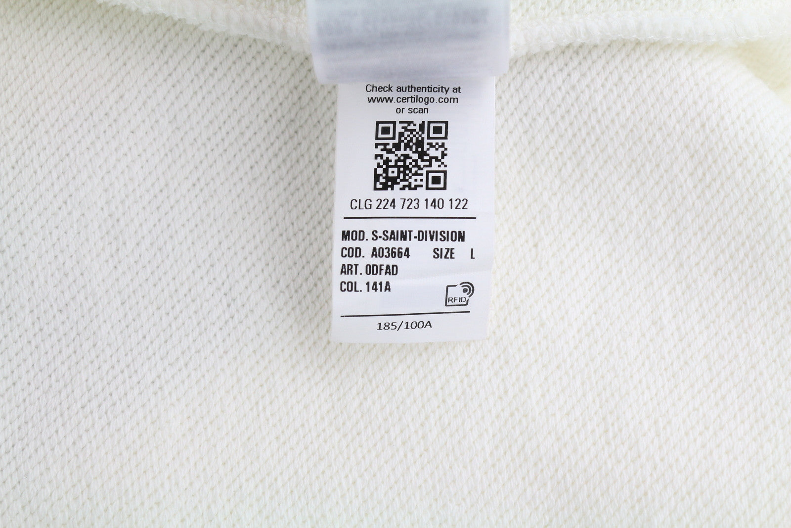 DIESEL S-Saint-Division vyriškas džemperis, L, baltas, su puse užtrauktuko apykaklės, rekomenduojama kaina – 225 € 