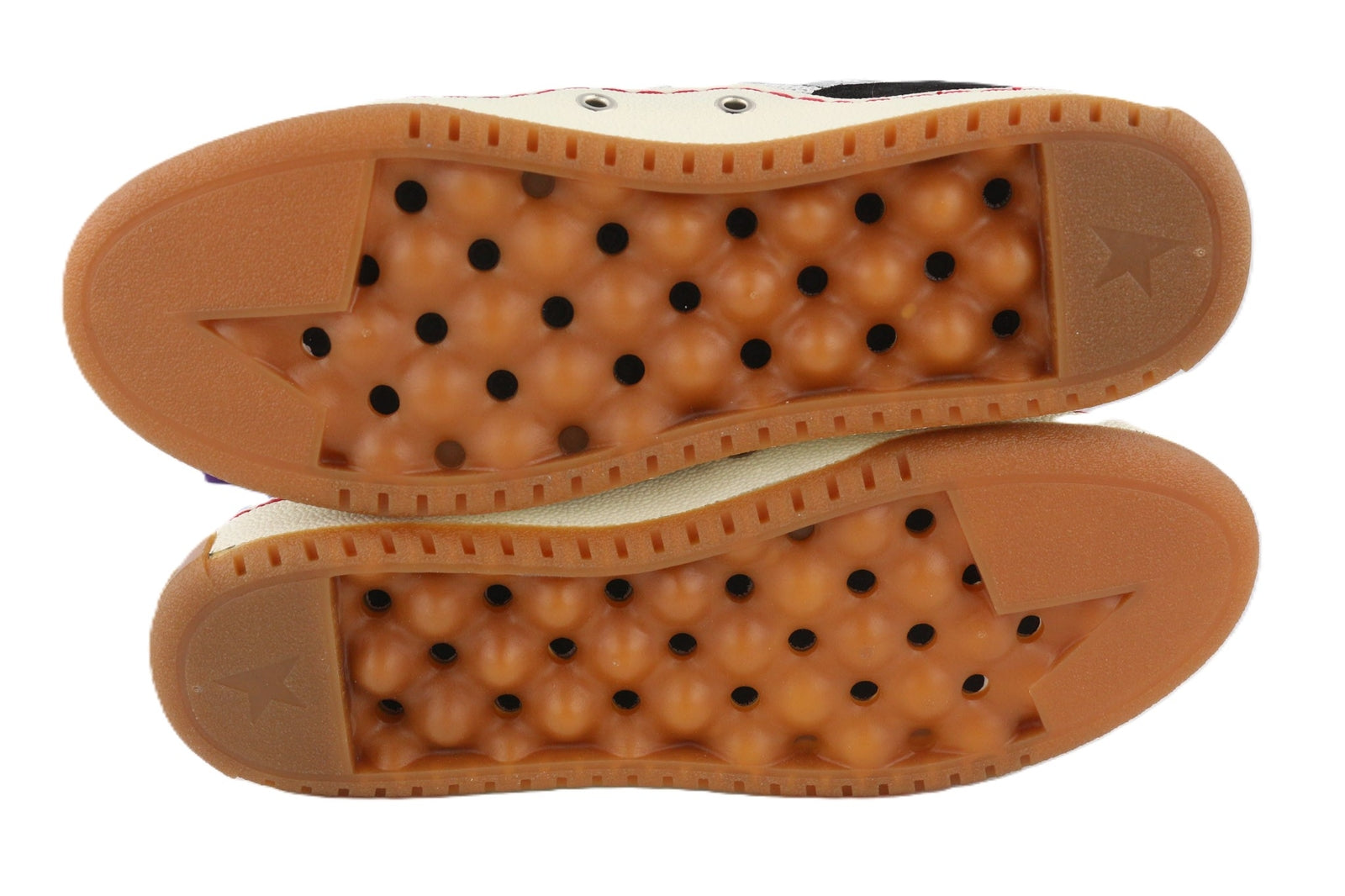 GOLDEN GOOSE Noah moteriški sportbačiai, 39 €, juodi, pilki, su detalėmis, aukštakulniai 