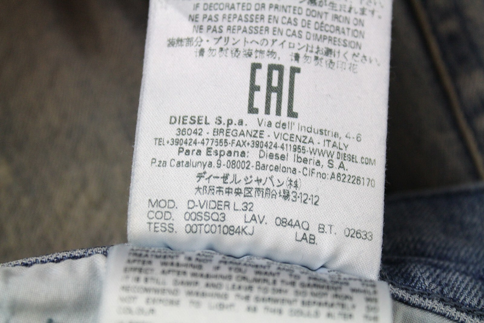 DIESEL Men Jeans W30/L32 D-Vider 084AQ Carrot Fit Aged Blue Wash Stretch Ripped