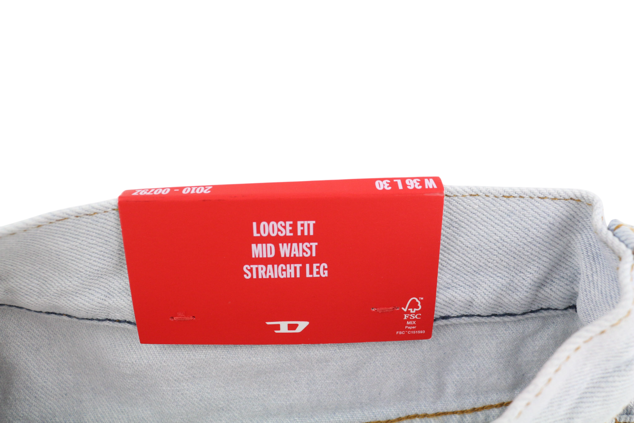 DIESEL 2010 0079Z Men Jeans W36/L30 Loose Fit Mid Waist Straight Leg RRP€250