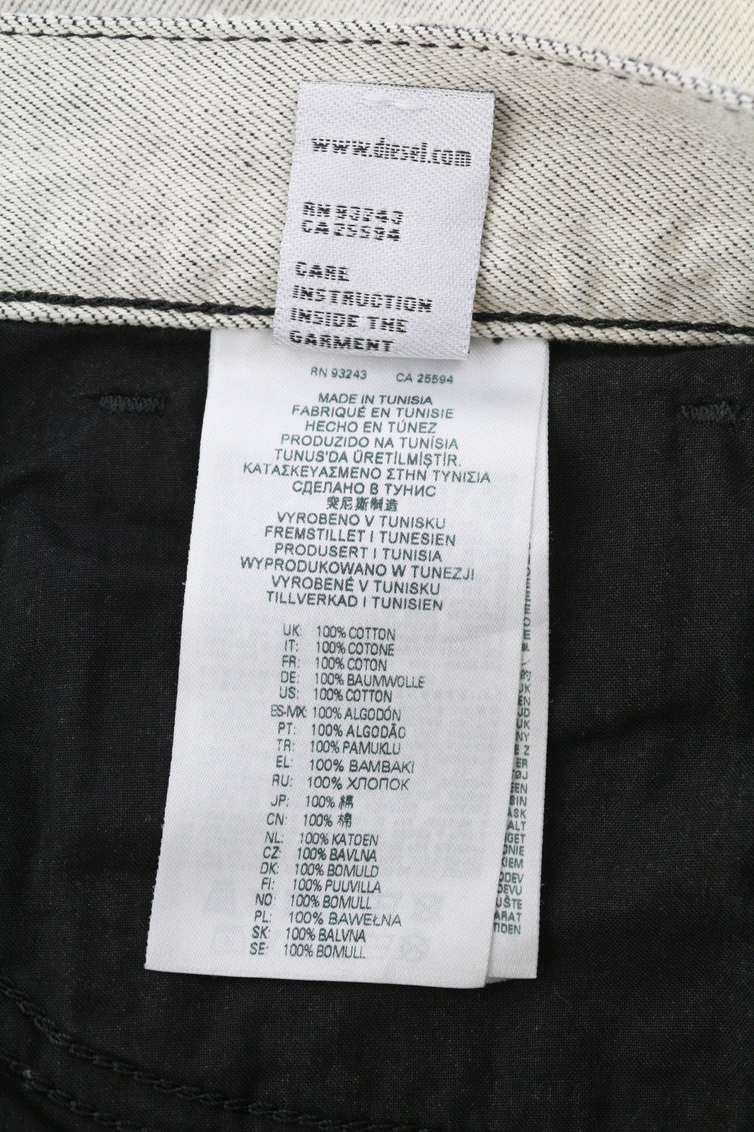 DIESEL D-Kras 09A53 vyriški džinsai W31/L30 Sim Fit dažyto stiliaus, rekomenduojama kaina – 220 €, šviesaus džinso spalvos. 