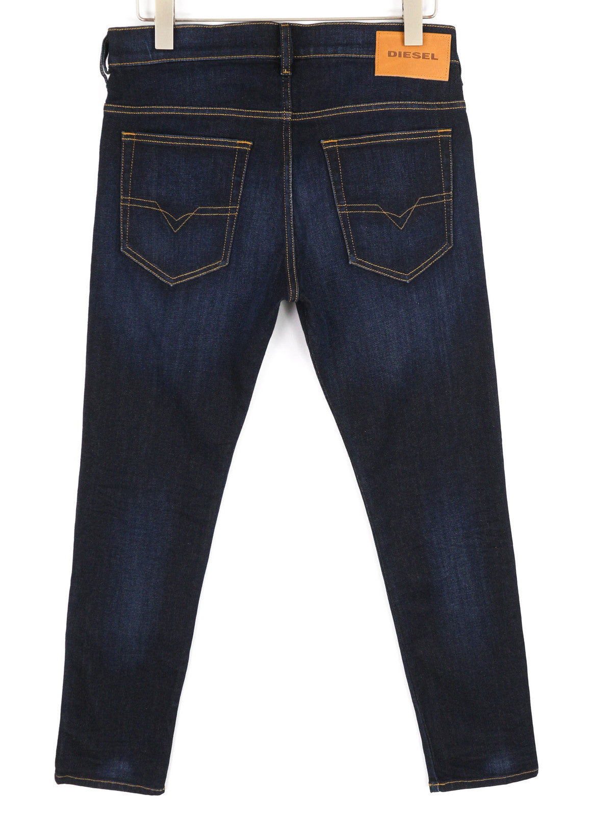 DIESEL D-Yennox 009ZS vyriški džinsai W30/L30 siaurėjantys, skalbti, rekomenduojama kaina – 160 €, tamsūs džinsai 