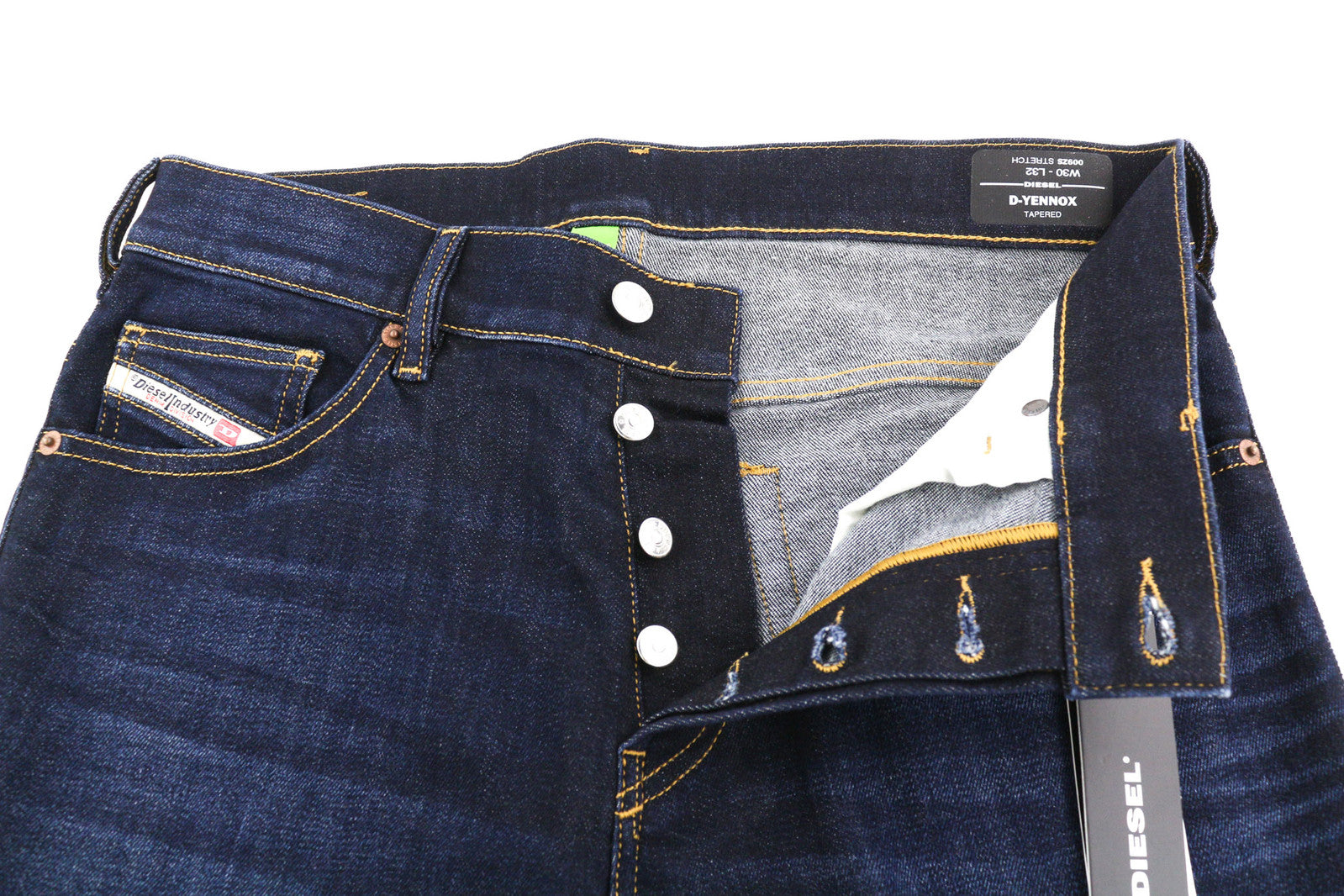 DIESEL D-Yennox 009ZS vyriški džinsai W30/L32 siaurėjantys, skalbti, rekomenduojama kaina – 160 €, tamsūs džinsai 