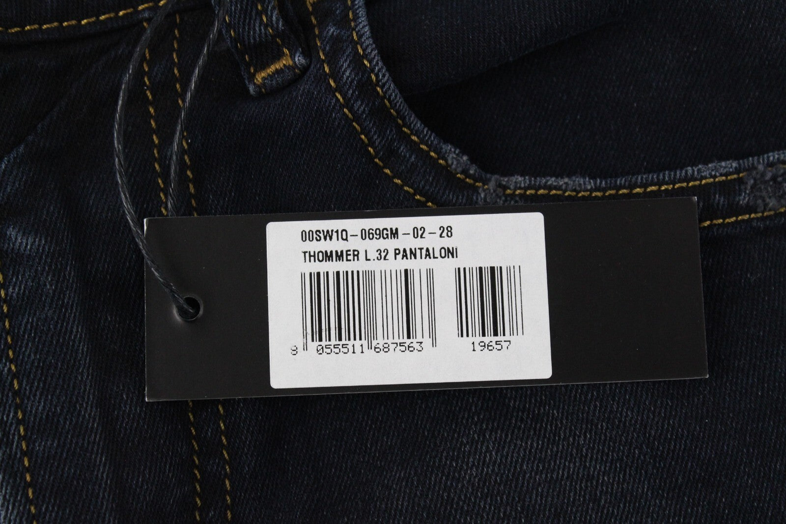 DIESEL vyriški džinsai W28/L32 Thommer 069GM aptempti, tamsiai mėlyni, plėšyti, tamprūs. 