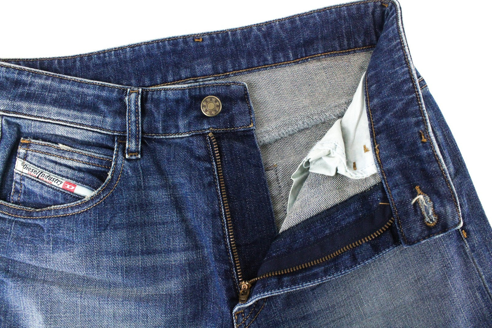 DIESEL moteriški džinsai W26/L32 D-Eiselle 089AR Boyfriend Fit mėlyni, tamprūs, tiesūs 