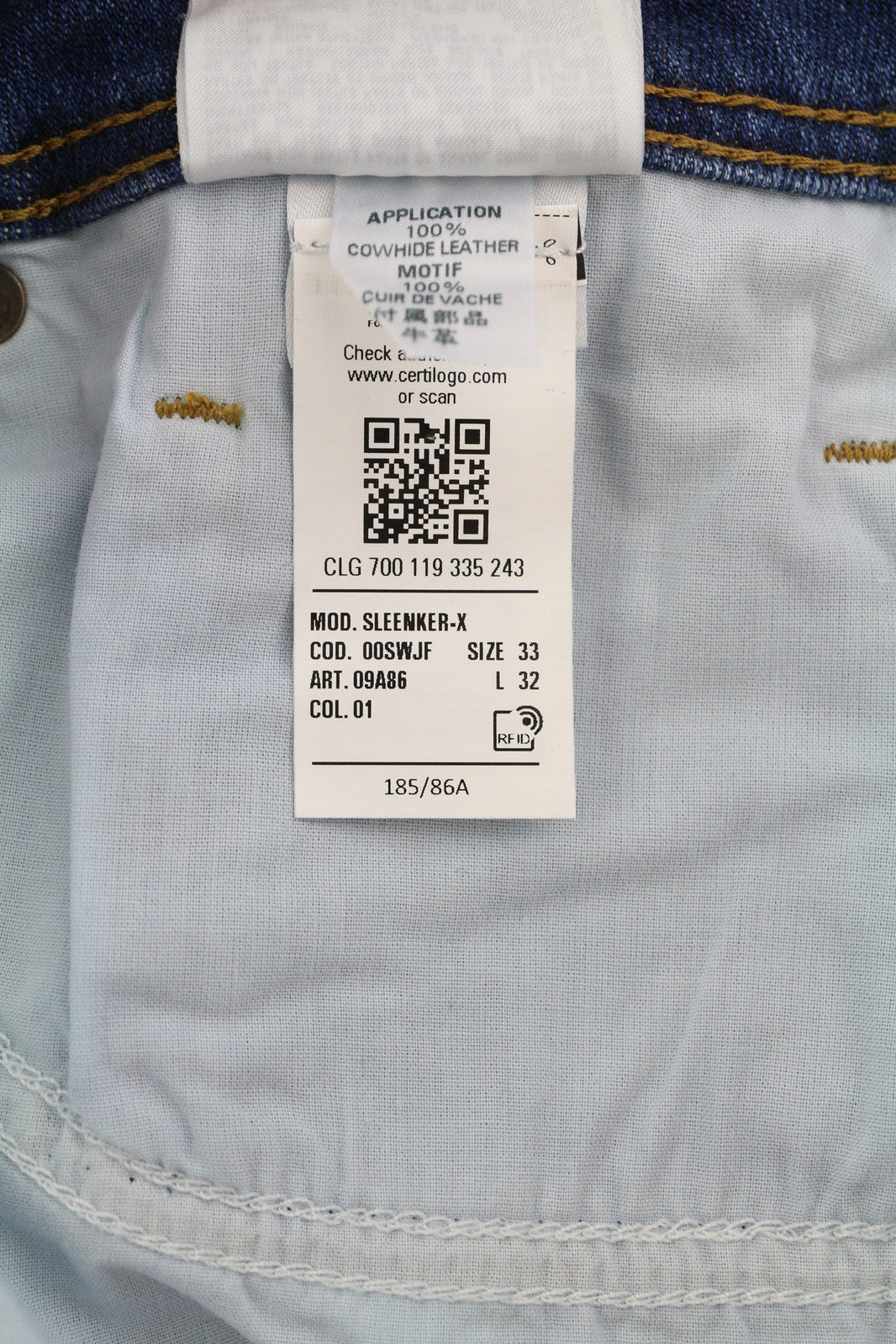 DIESEL Sleenker-X 09A86 vyriški džinsai W33/L32 aptempti, žemo juosmens, aptempti, mėlyni. Rekomenduojama kaina – 195 €. 