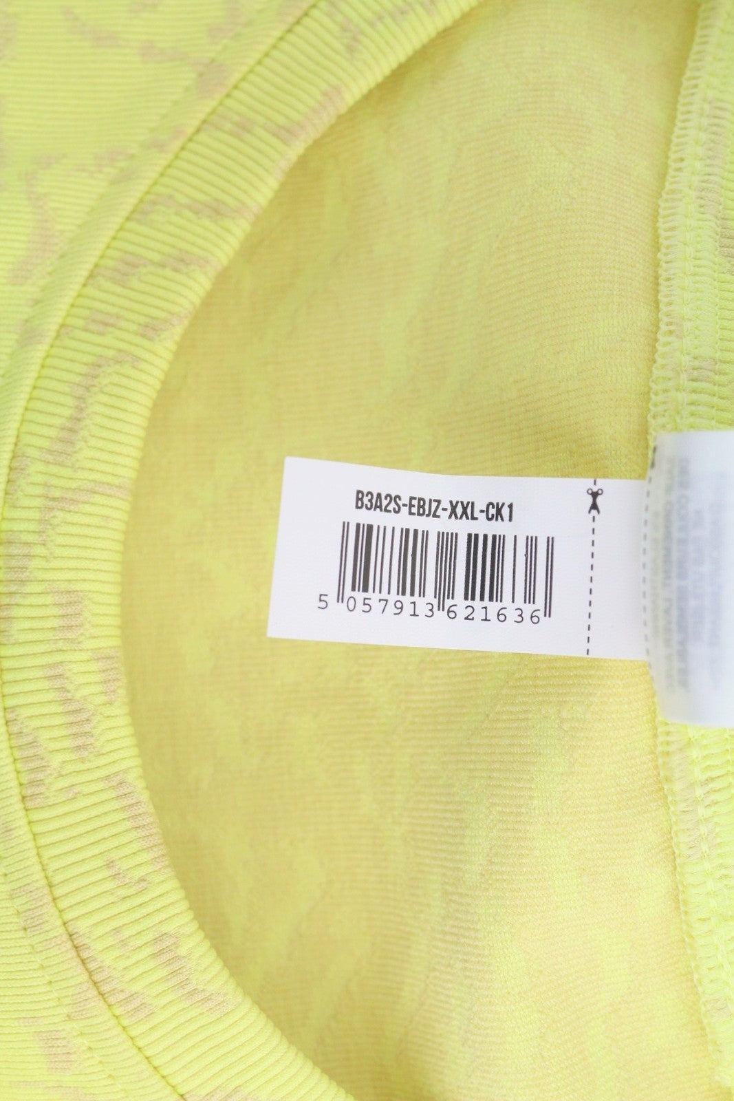 GYMSHARK B3A2S moteriški marškinėliai trumpomis rankovėmis, 2XL dydžio, tamprūs, besiūliai, gyvūnų rašto 