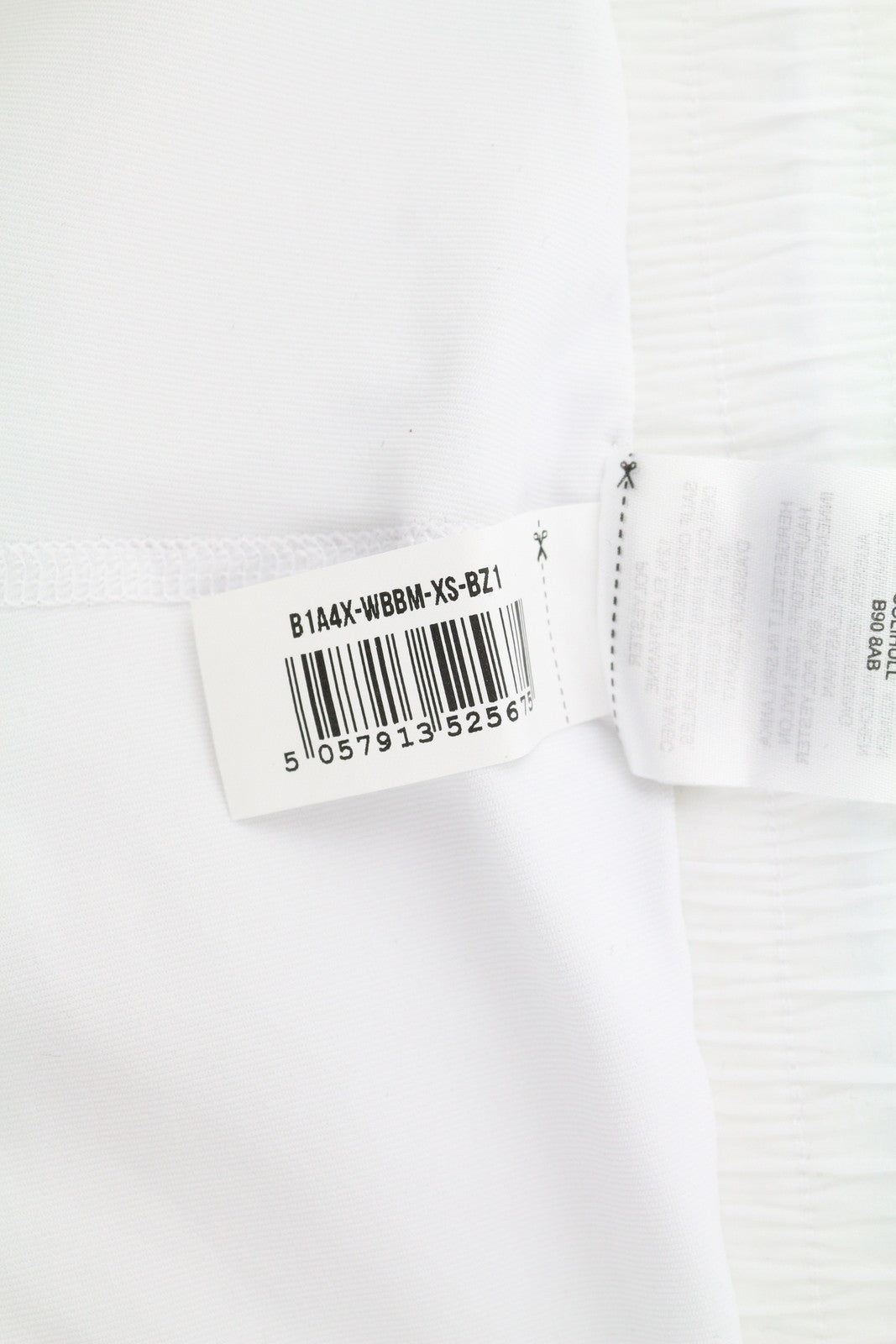 GYMSHARK Pulse moteriški šortai XS dydžio, balti, 2in1, suformuota nugara, vidutinio liemens juosmuo, reguliuojamas juosmuo. 