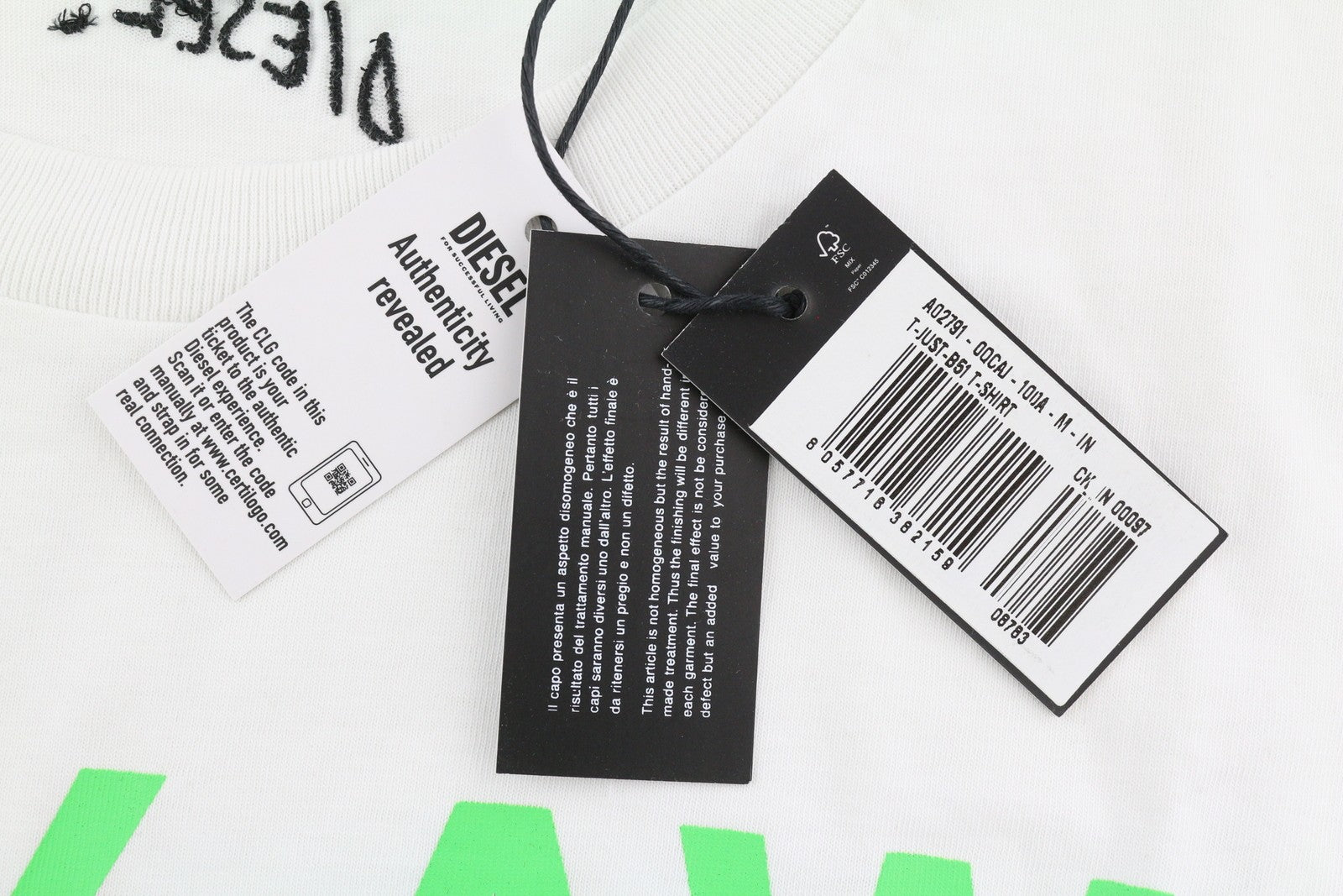 DIESEL T-Just-B51 vyriški marškinėliai M, balti, raštuoti trumpomis rankovėmis, apvalia kaklo iškirpte, su logotipu 