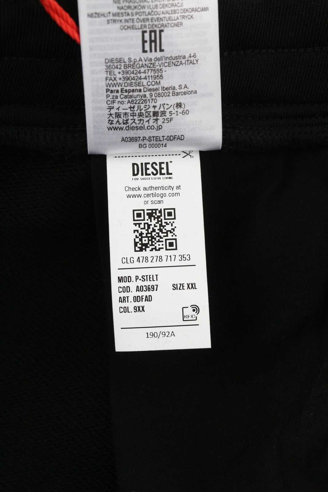 DIESEL P-Stelt vyriški šortai, 2XL, juodi, su elastingu juosmeniu, kišenėmis, sportinis trikotažas, rekomenduojama kaina – 110 € 
