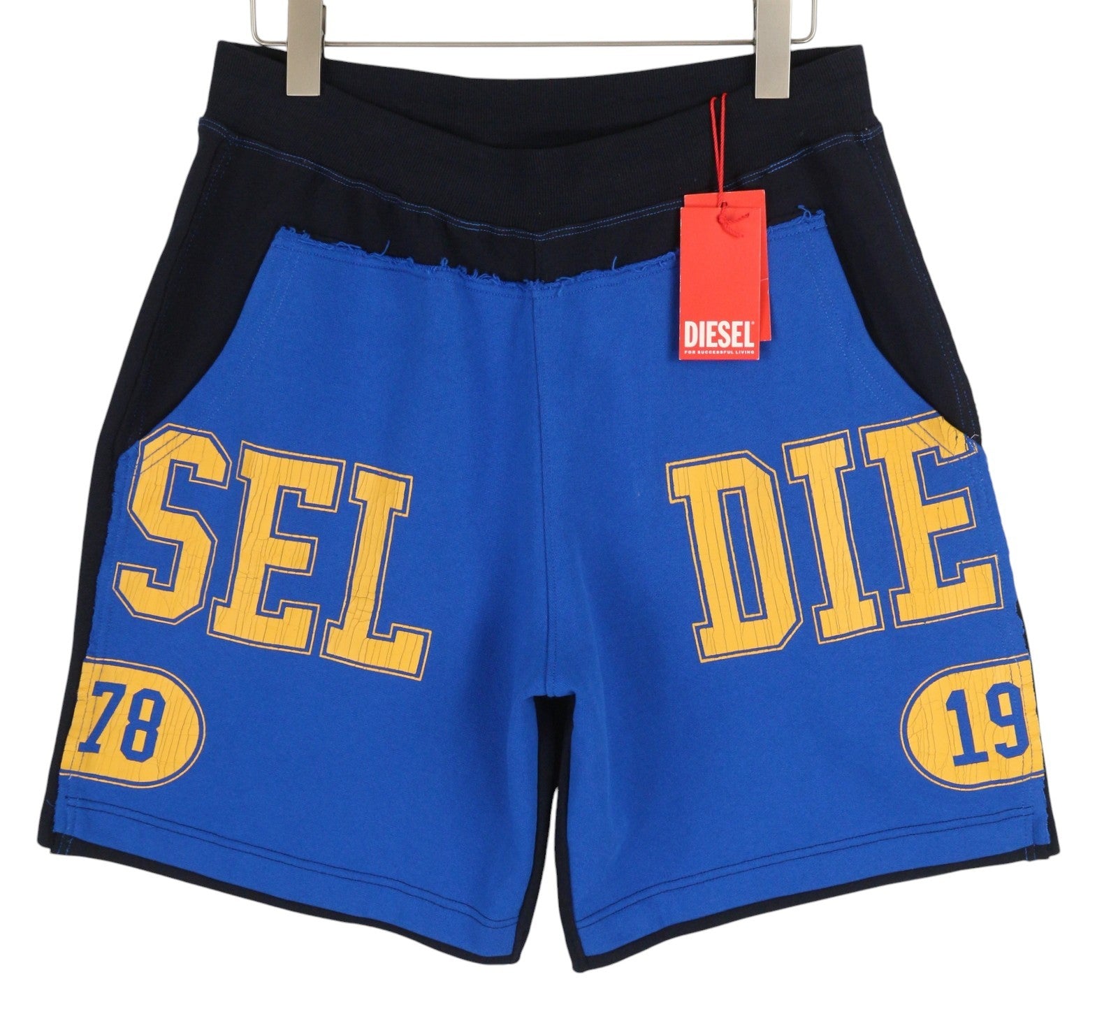 DIESEL P-Mustin vyriški šortai L dydžio, mėlyni, marginti, sportiniai, su elastinėmis juosmens kišenėmis. RMK 125 € 
