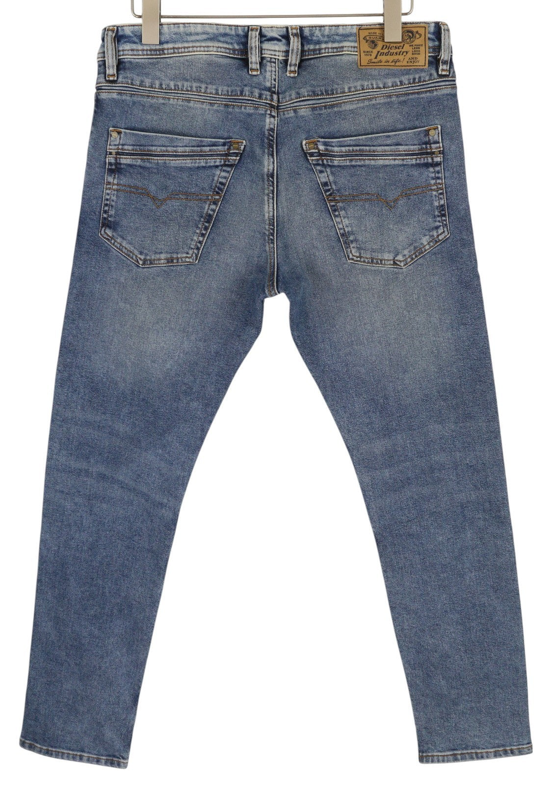 DIESEL Krayver RM011 vyriški džinsai W32/L32 Regular Slim Carrot Fit tamprūs, skalbti 