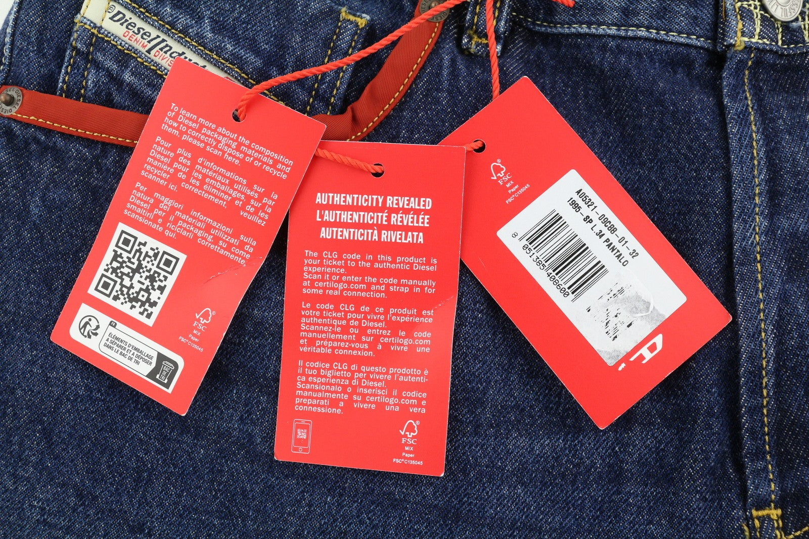 DIESEL D-Sark-Z-SP 09C88 vyriški džinsai W32/L34, aptempti, su sagomis, skalbtos mėlynos spalvos, rekomenduojama kaina – 195 € 