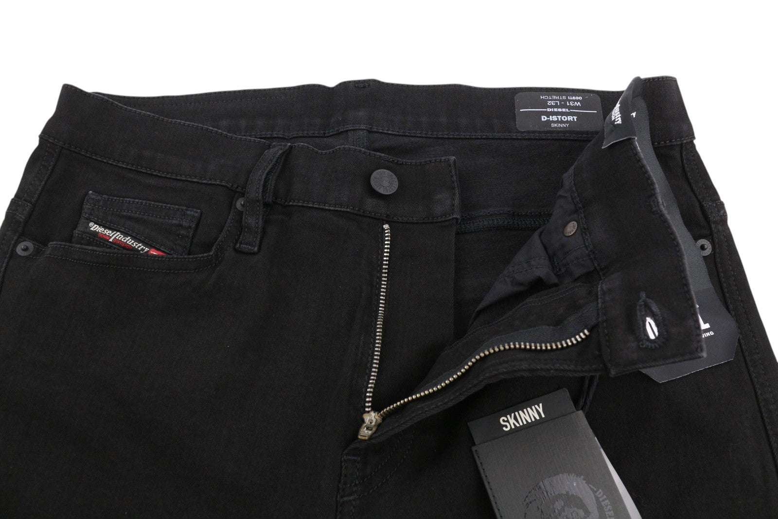 DIESEL D-Istort 069TI vyriški džinsai W31/L32 aptempti, tamprūs, juodi, su užtrauktuku, rekomenduojama kaina – 220 € 