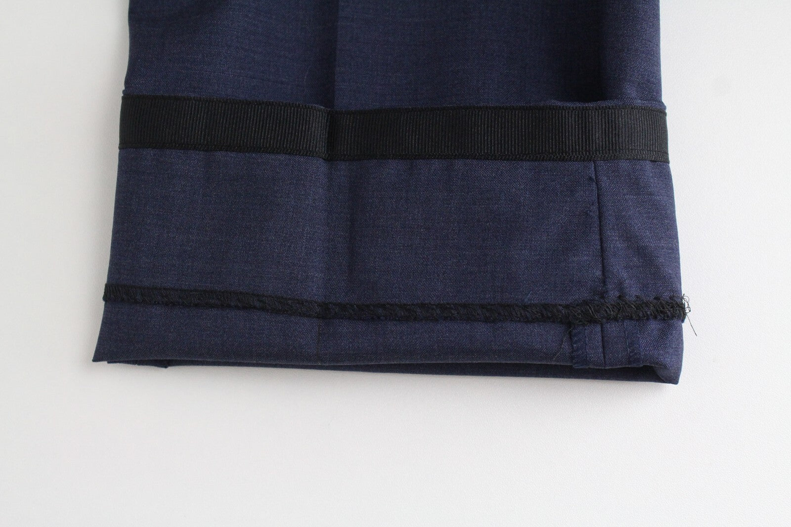 SUITSUPPLY Brescia Tux Men's UK38R Blue Pure Wool Pleated Slim Fit Trousers