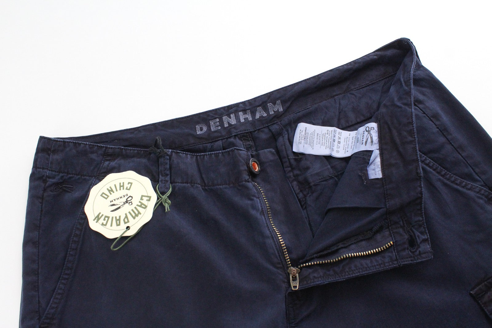 DENHAM Tara moteriškos W27/L30 tamsiai mėlynos medvilnės mišinio kelnės su keliomis kišenėmis 