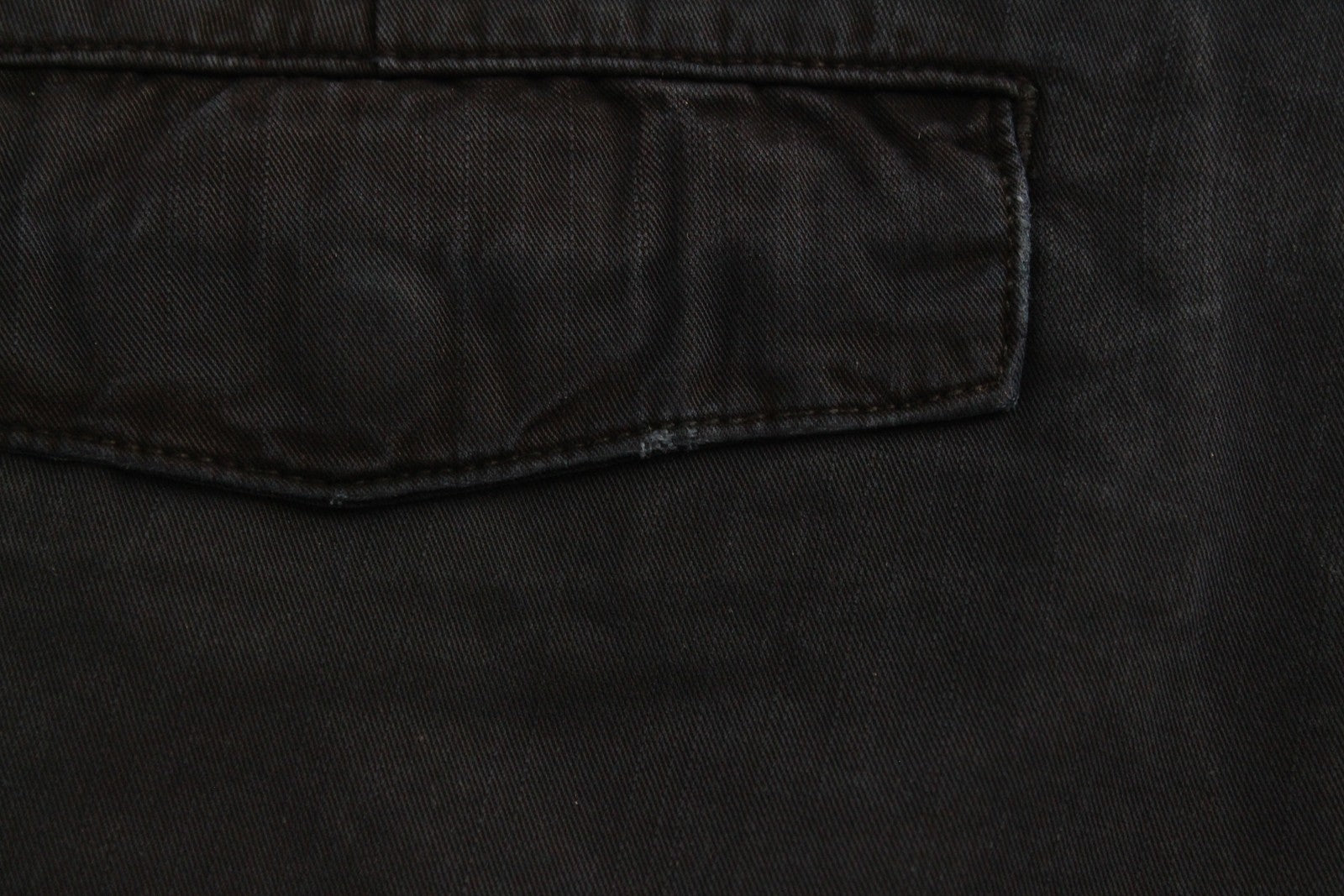 DENHAM Tara moteriškos W27/L30 tamsiai mėlynos medvilnės mišinio kelnės su keliomis kišenėmis 