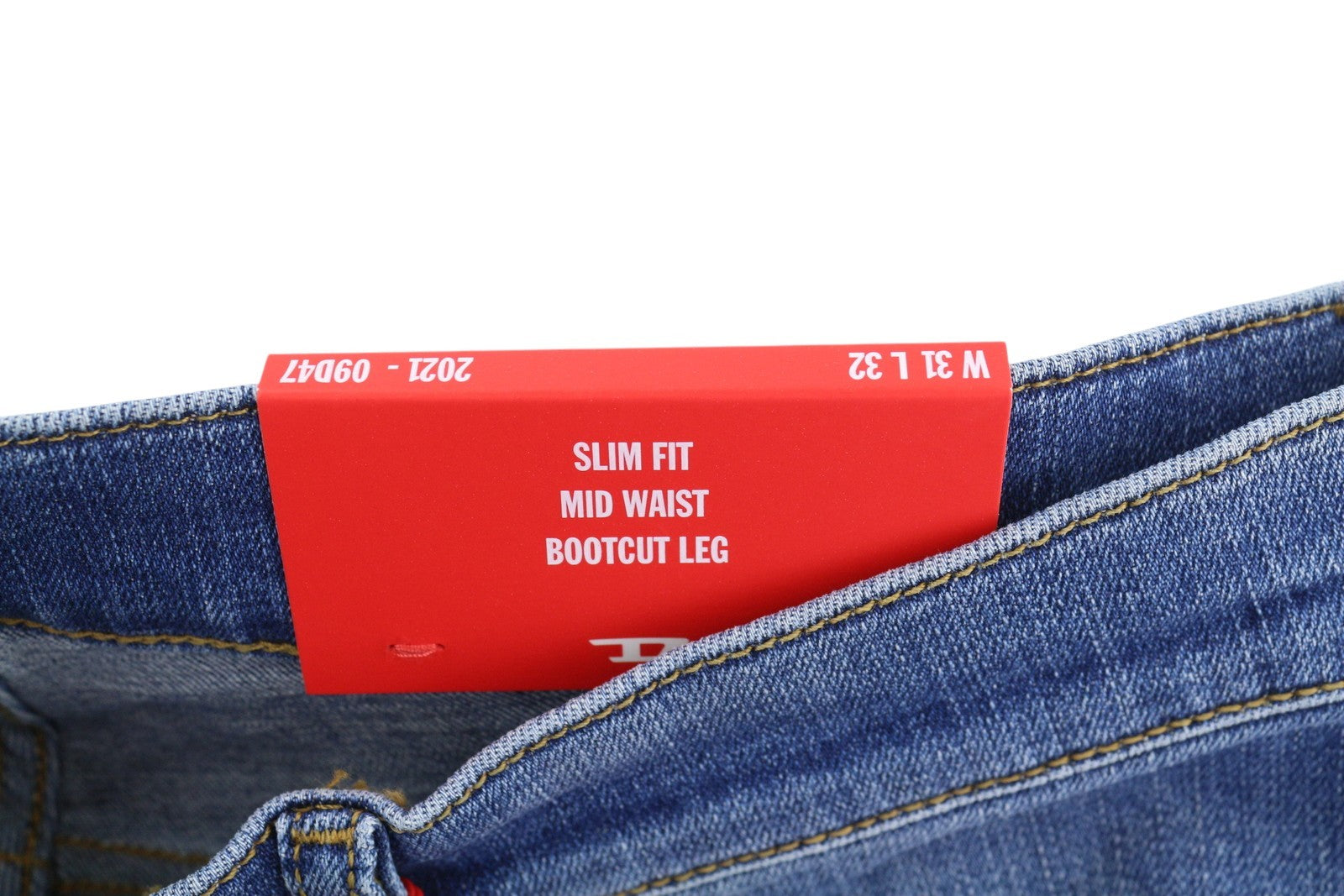 DIESEL 2021-NC 09D47 vyriški džinsai W31/L32 Slim Fit, plataus kirpimo, vidutinio juosmens, skalbti 