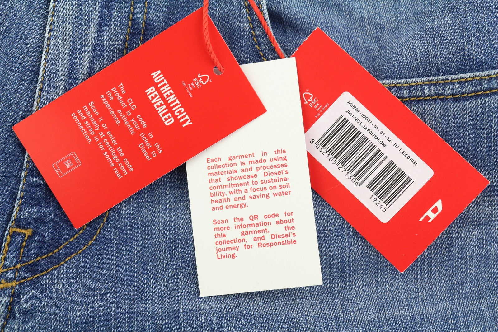 DIESEL 2021-NC 09D47 vyriški džinsai W31/L32 Slim Fit, plataus kirpimo, vidutinio juosmens, skalbti 