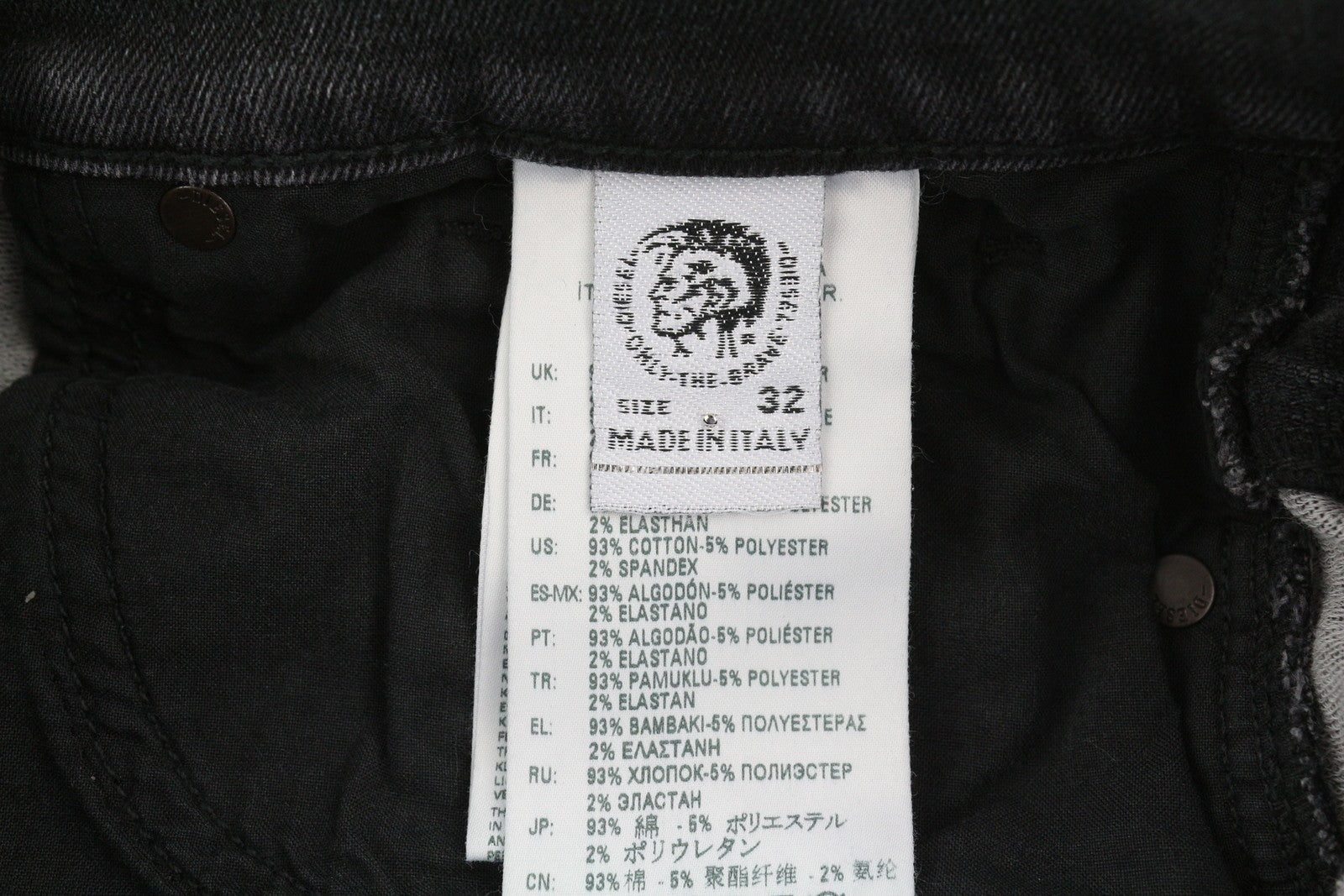 DIESEL D-Reeft Jogg 009SU vyriški džinsai W32/L32 aptempti, tamprūs, skalbti, tamsūs. 