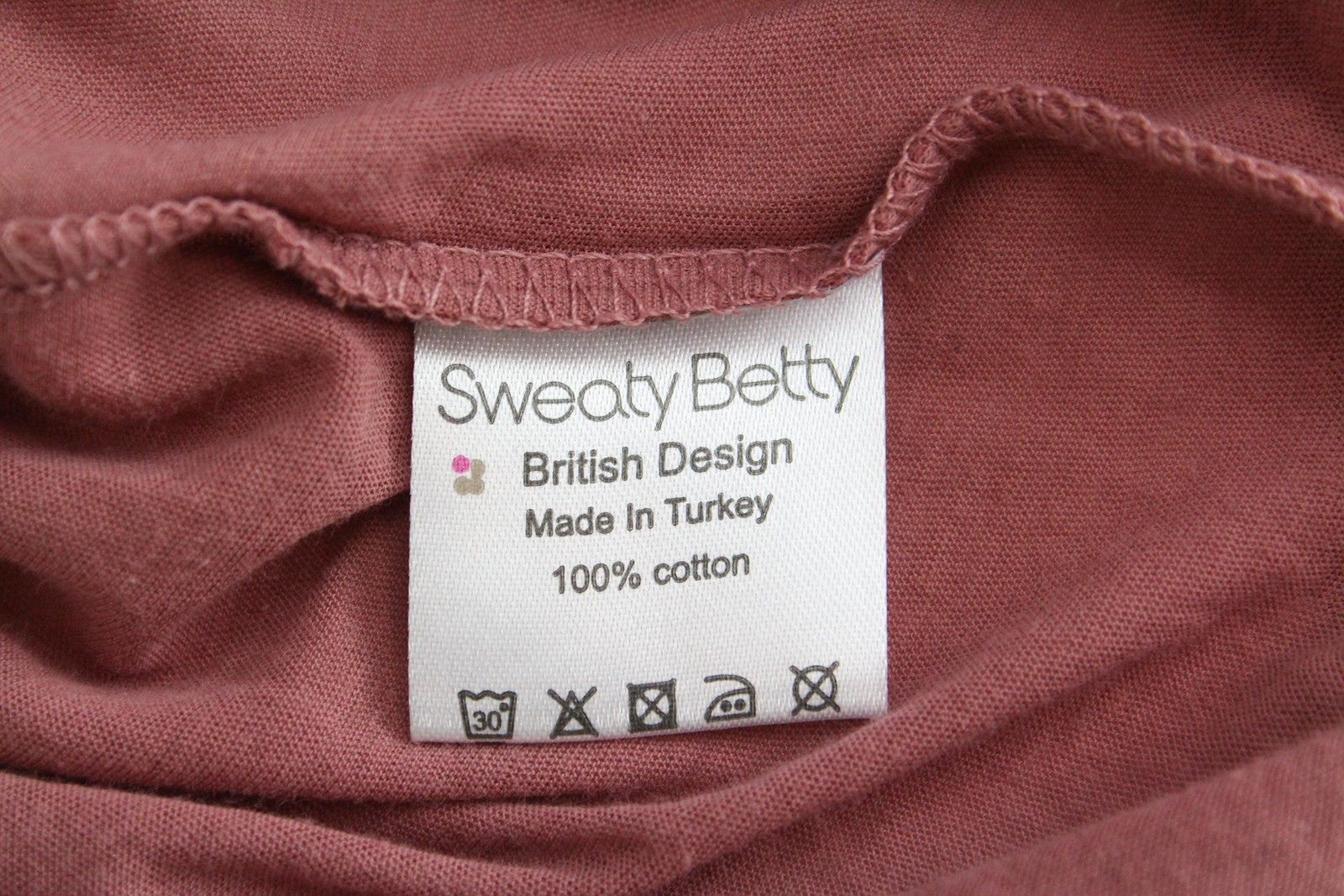 SWEATY BETTY Boyfriend Tee moteriški rožiniai medvilniniai marškinėliai trumpomis rankovėmis su šūkiu