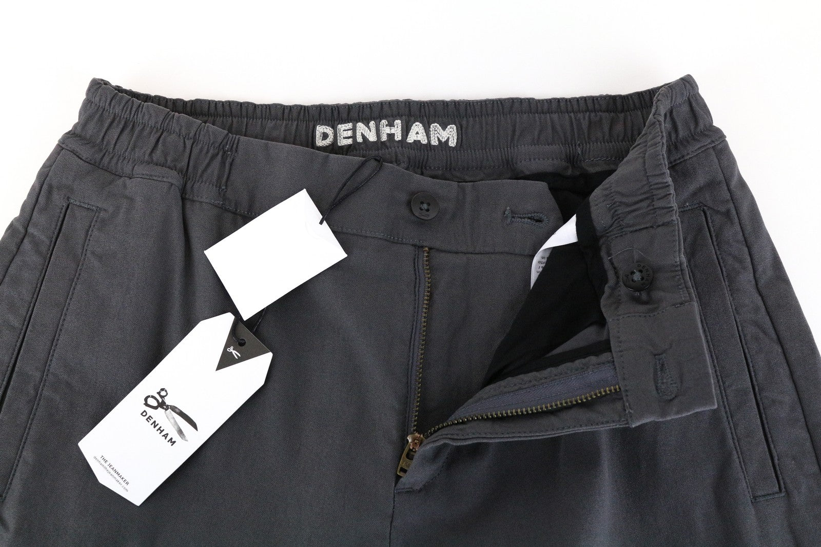 DENHAM Preston Men's Trousers S Dark Grey Tapered Fit Flat-Front Zippered Pants