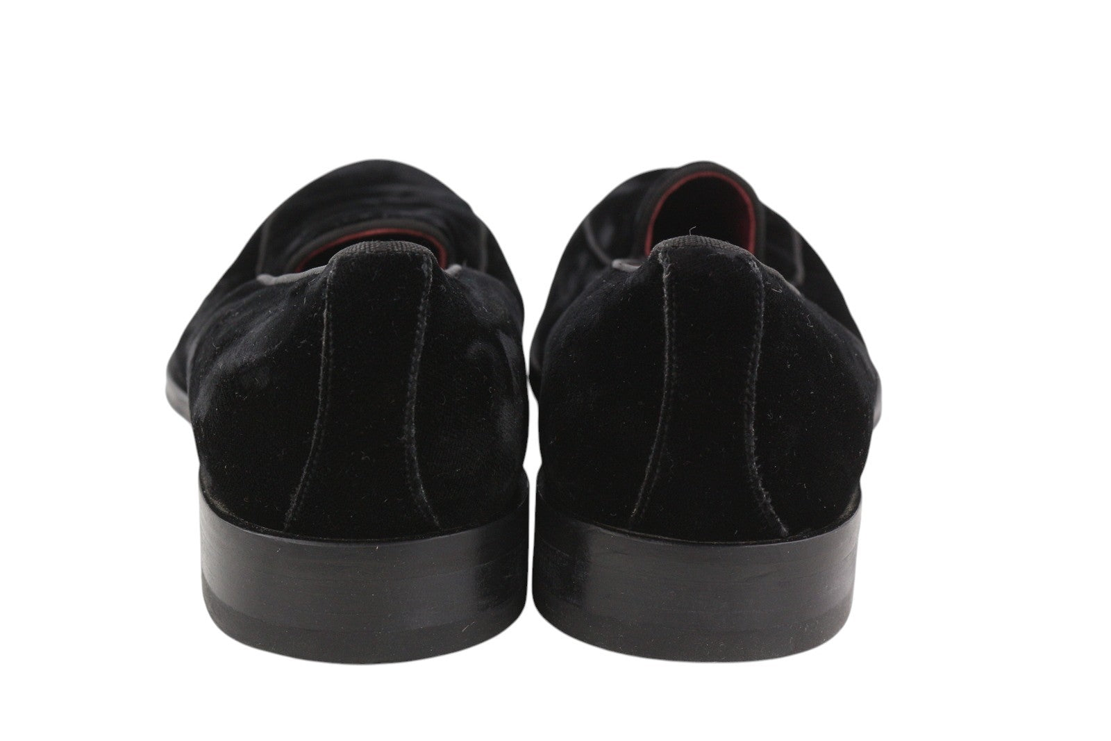 „SUITSUPPLY“ vyriški formalūs batai, 39 dydžio, juodi, veliūriniai, migdolų noselės, užsegami odiniai, su logotipu. 