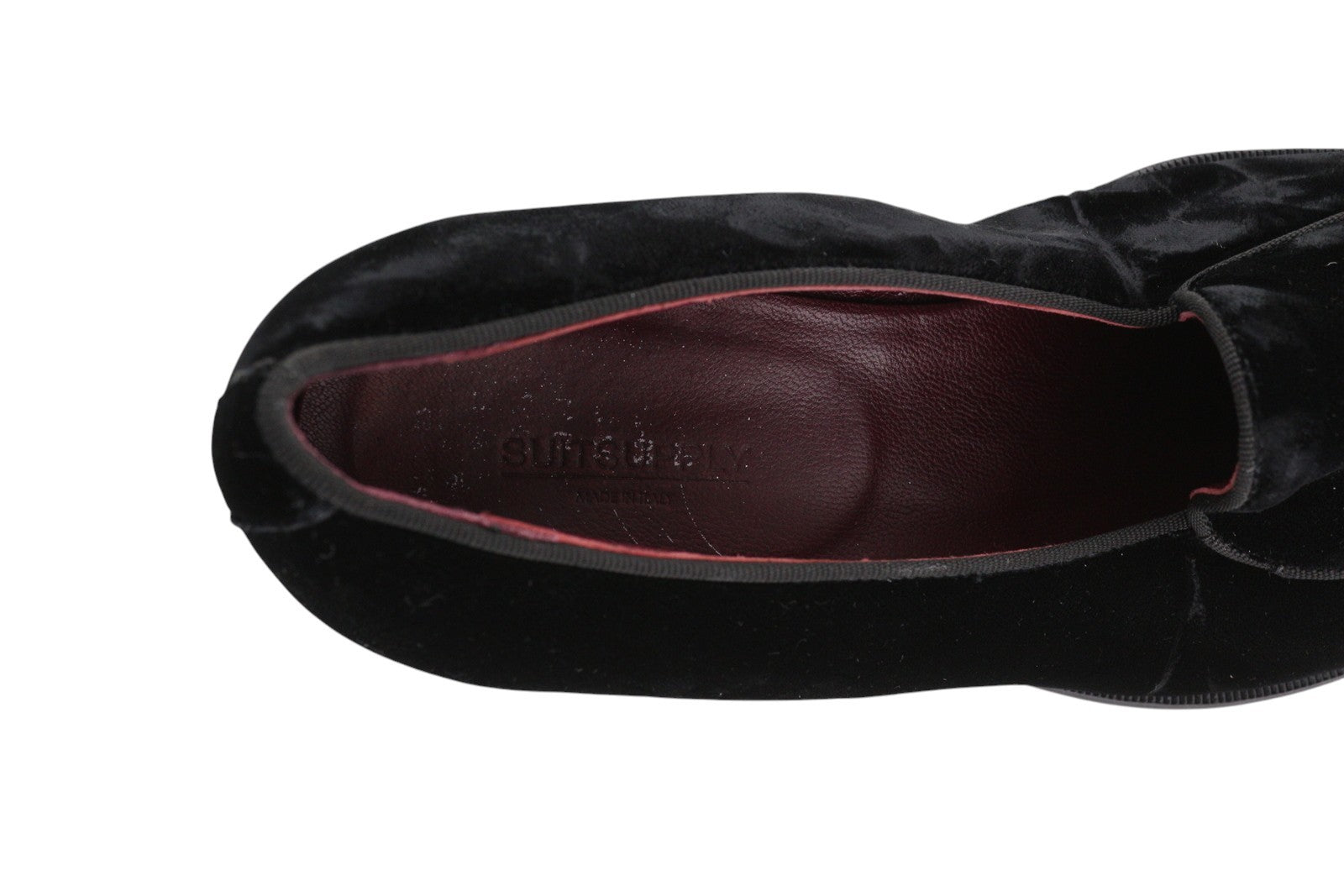 „SUITSUPPLY“ vyriški formalūs batai, 39 dydžio, juodi, veliūriniai, migdolų noselės, užsegami odiniai, su logotipu. 