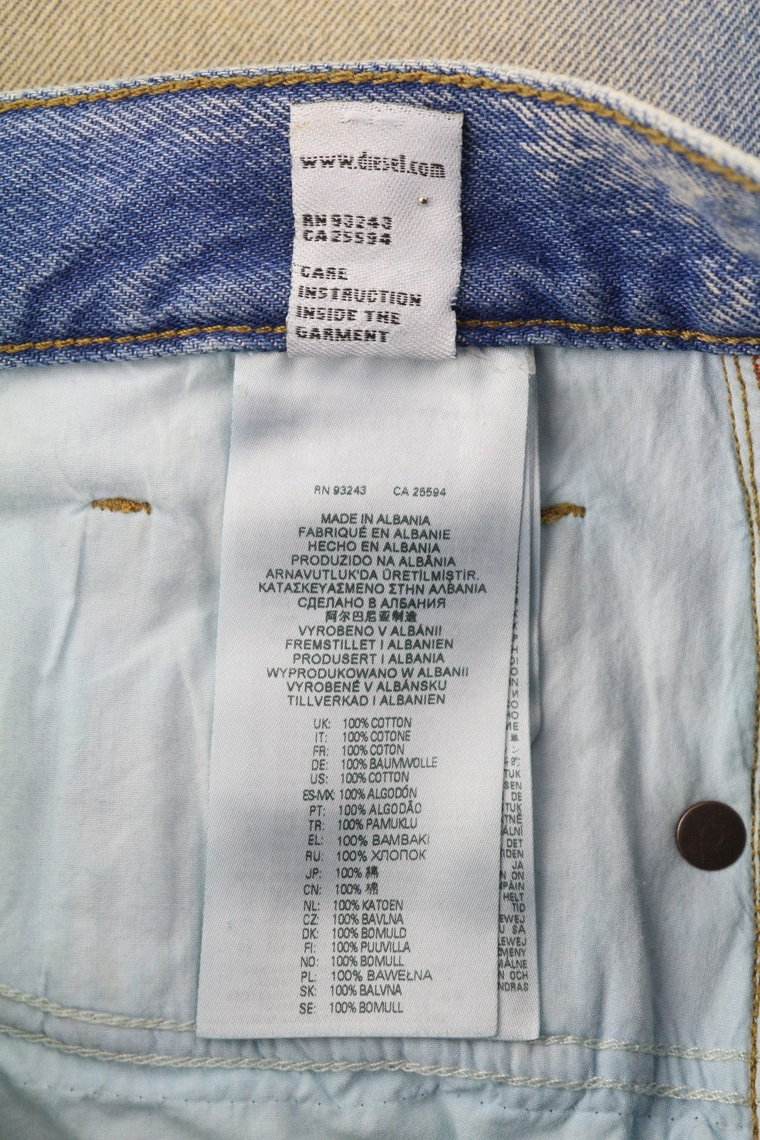 DIESEL D-Macs-Short T-SP 0NBAI vyriški šortai W28 Denim Washed Blue Distress Logo 