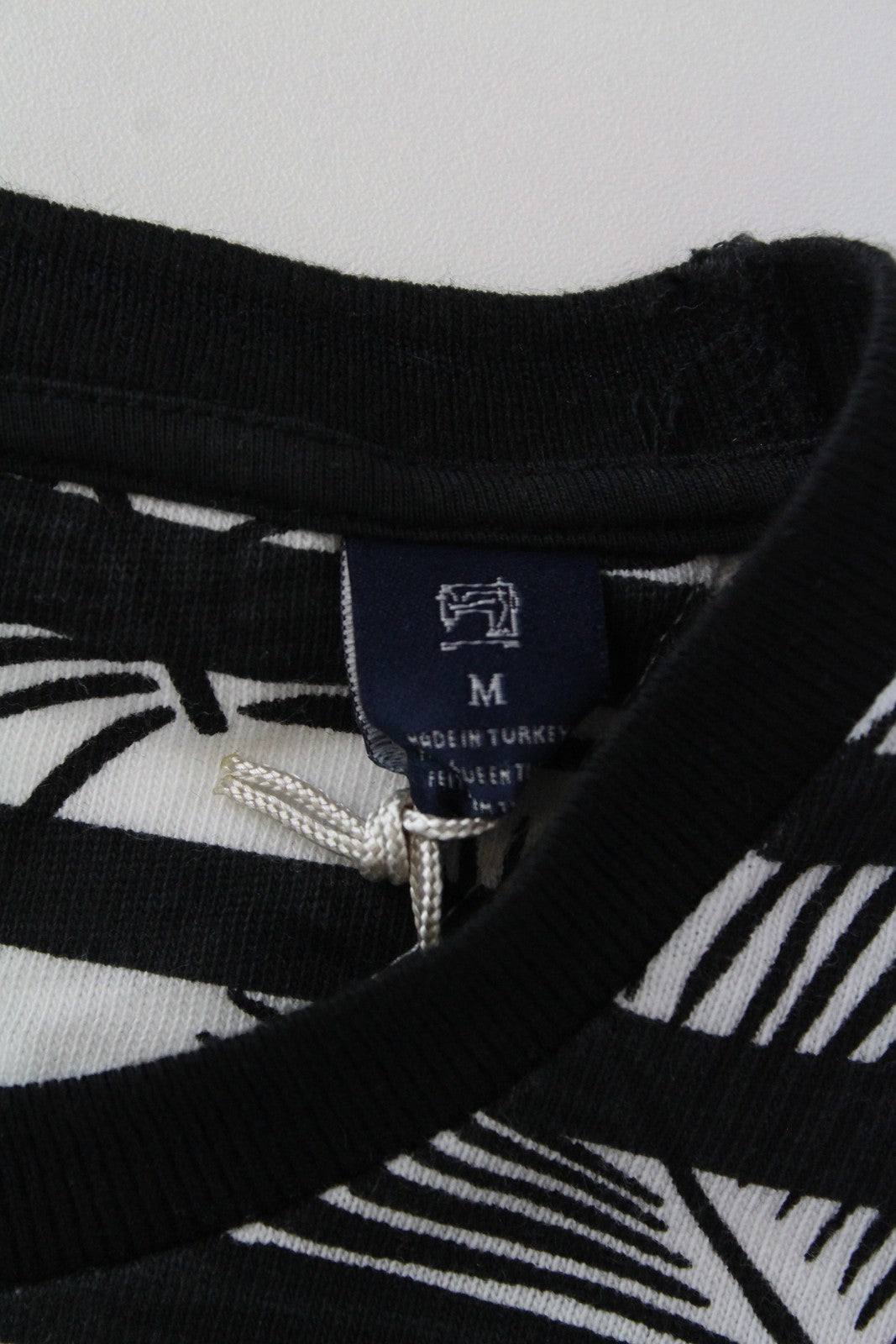 SCOTCH & SODA Ams Couture Men's Black White Cotton Striped Anti Fit Tee M