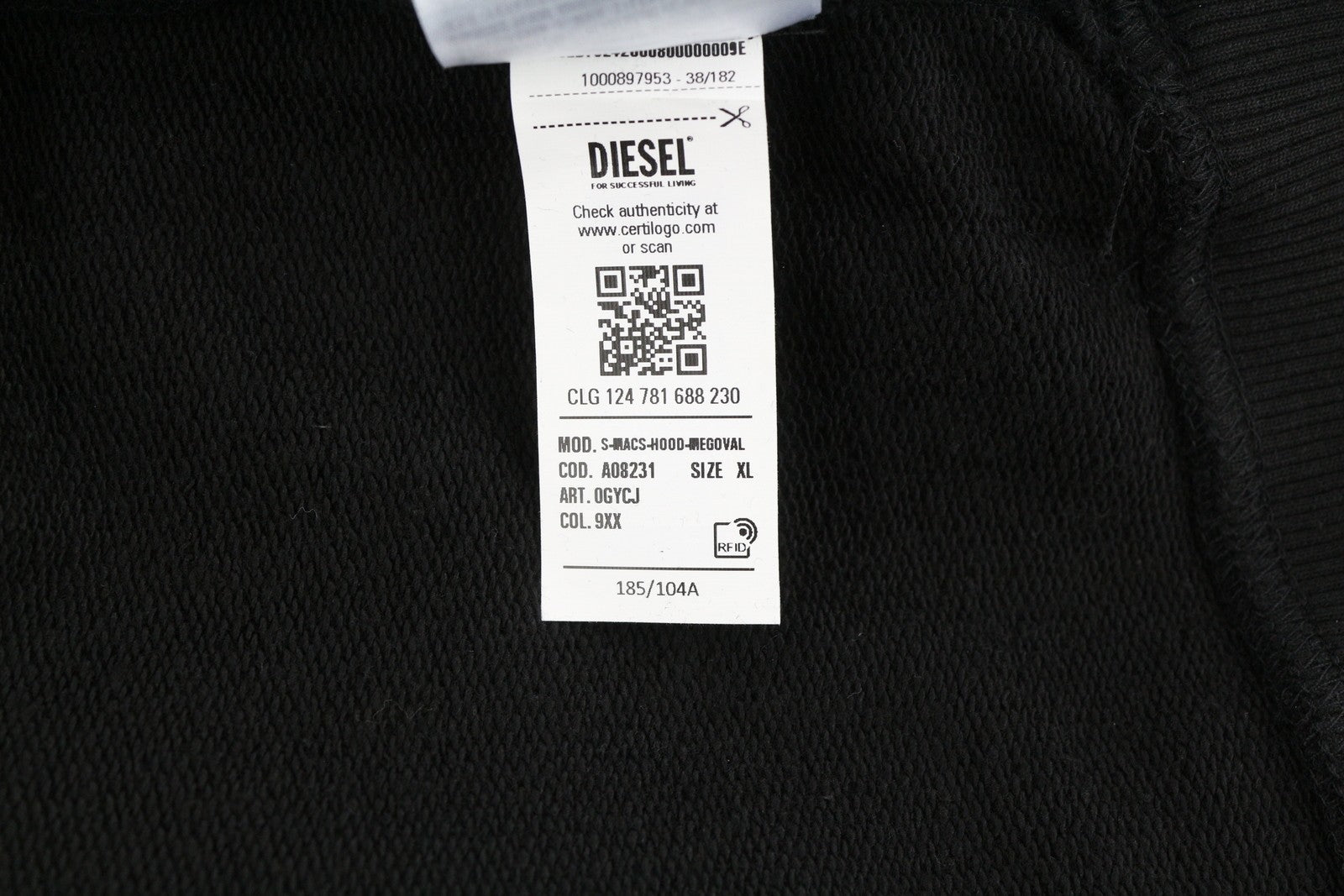 DIESEL S-Macs-Hood-Megoval vyriškas džemperis su gobtuvu XL dydžio, juodas, megztinis su gobtuvu ir kengūra, rekomenduojama kaina – 250 € 