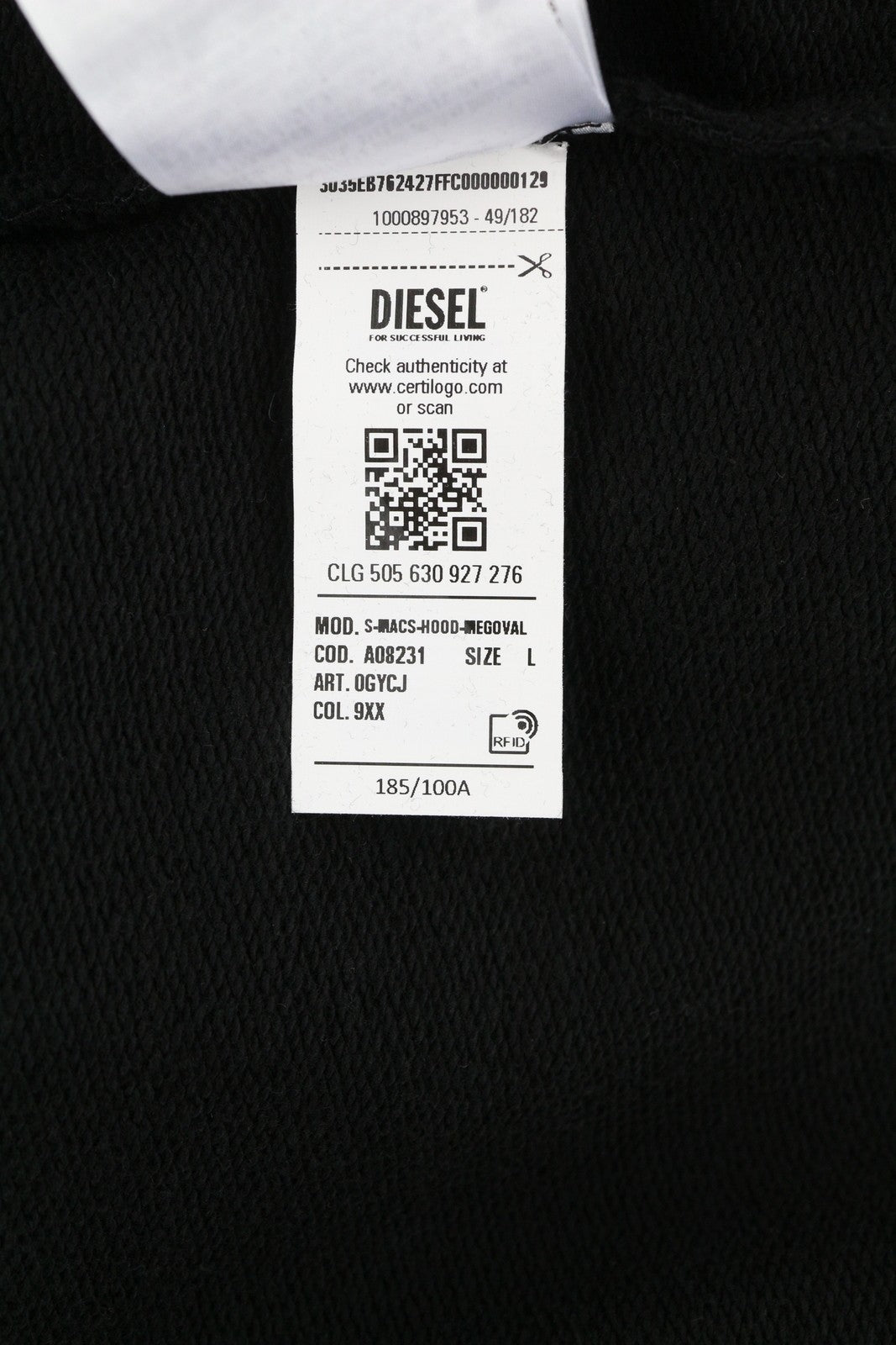 DIESEL S-Macs-Hood-Megoval vyriškas džemperis su gobtuvu L dydžio, juodas, megztinis su gobtuvu, kengūros formos, rekomenduojama kaina – 250 € 