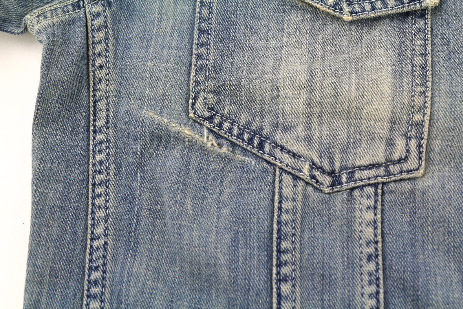 NUDIE JEANS Billy vyriška striukė M, džinsinio audinio, šviesių atspalvių, sagomis, sendinto stiliaus, mėlyna, su logotipu 