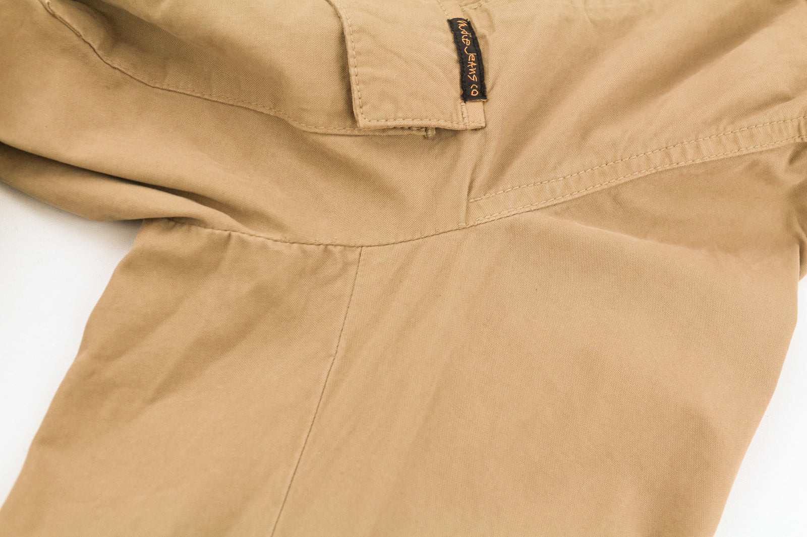 NUDIE JEANS Mick vyriška striukė XL dydžio ruda, su uždėtinėmis kišenėmis, užtrauktuku ir be pamušalo, su užtrauktuku ir rankogaliais. Logotipas. 