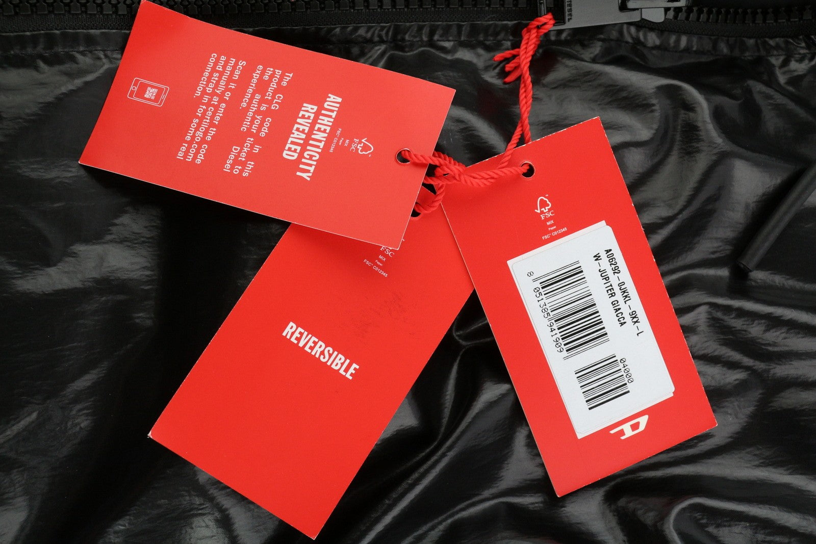 DIESEL W-Jupiter vyriška striukė L, juoda, dvipusė, blizganti, su logotipu, izoliuota, RRP 495 € 