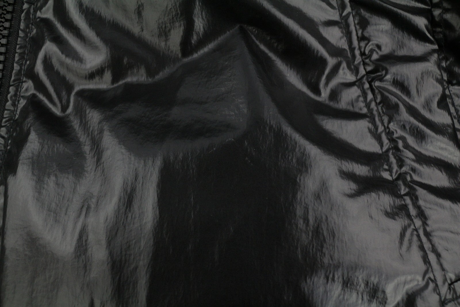 DIESEL W-Jupiter vyriška striukė L, juoda, dvipusė, blizganti, su logotipu, izoliuota, RRP 495 € 