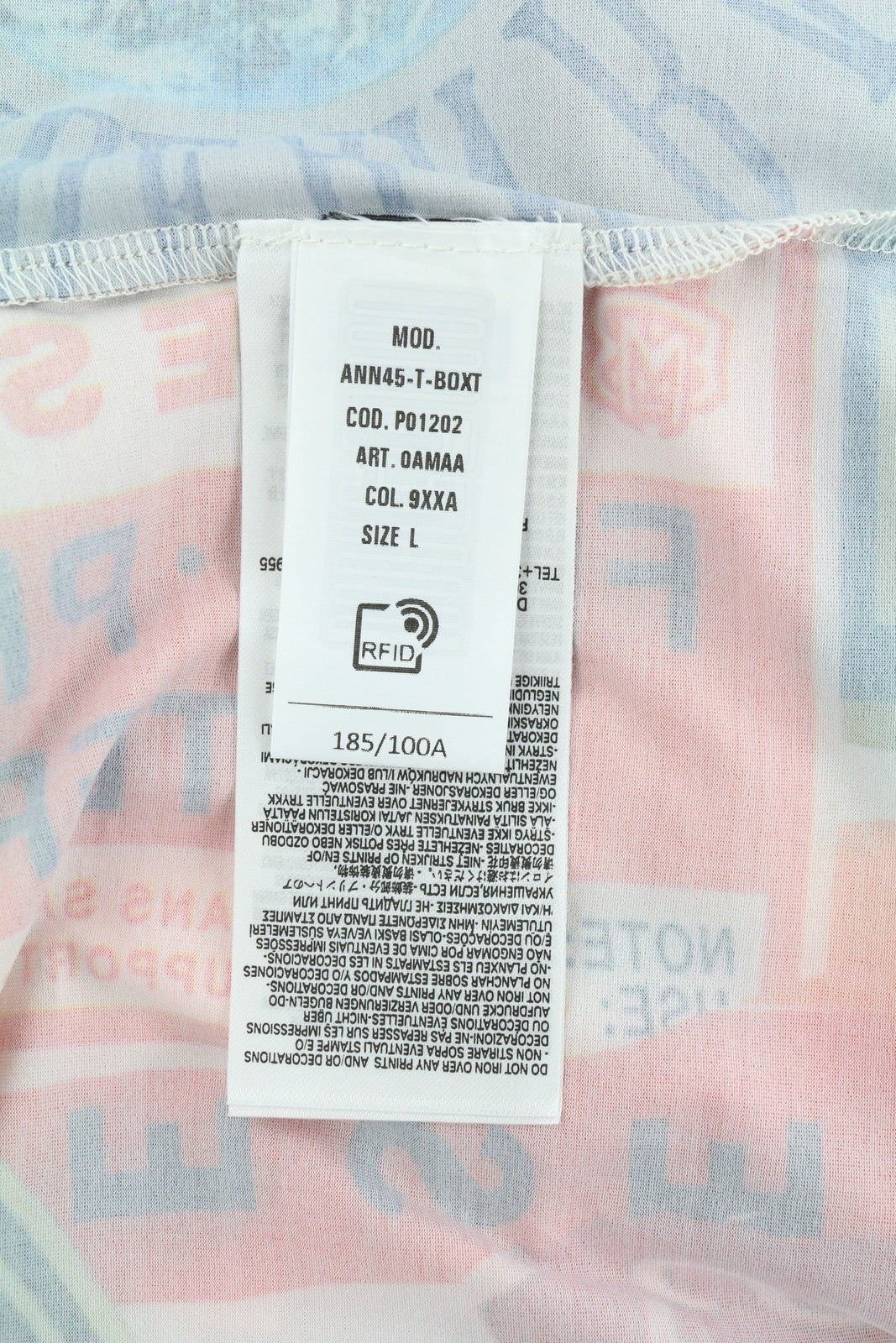 DIESEL Ann45-T-Boxt vyriški marškinėliai L 125 € 125 € spalvingais raštuotais kakleliu 