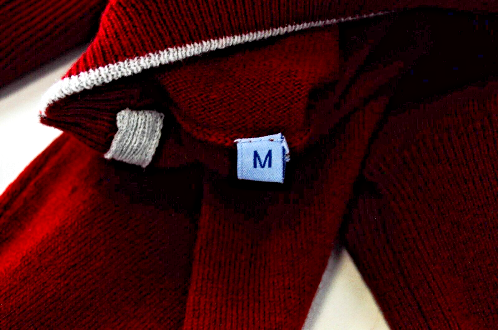 HARMONT &amp; BLAINE vyriškas raudonas vilnos mišinio ilgomis rankovėmis megztinis 