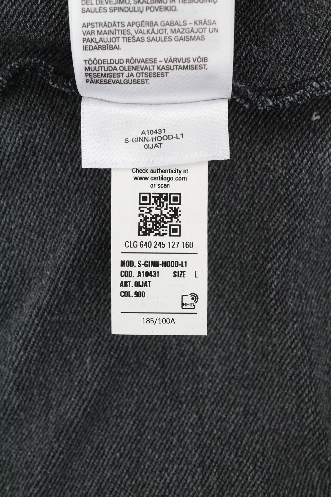 DIESEL S-Ginn-Hood-L1 vyriškas džemperis su gobtuvu L dydžio, pilkas, skalbtas, megztinis su kengūros kišene, rekomenduojama kaina – 250 € 