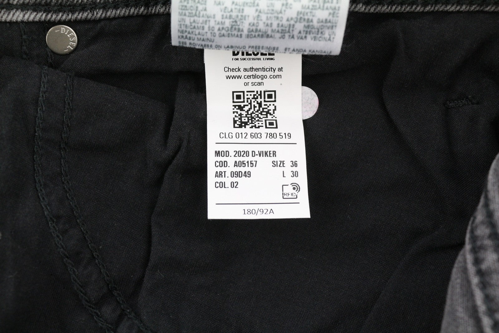 DIESEL 2020 D-Viker 09D49 vyriški džinsai W36/L30 įprasto kirpimo, tiesaus kirpimo, vidutinio juosmens. 