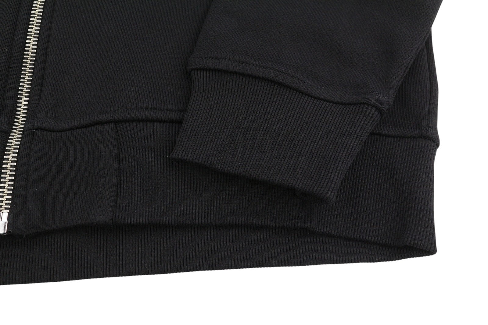 DIESEL S-Ginn-Hood-Zip-Div vyriškas džemperis su gobtuvu, 2XL, juodas, su užtrauktuku ir medvilninėmis kišenėmis, rekomenduojama kaina – 185 € 