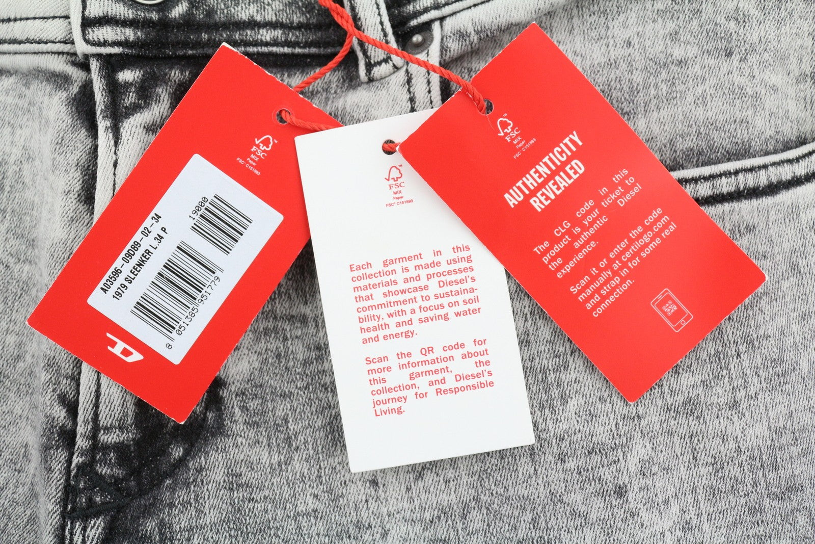 Rekomenduojama mažmeninė kaina 195 € DIESEL 1979 Sleenker 09D89 vyriški džinsai W34/L34 tamprūs, aptempti, pilki 