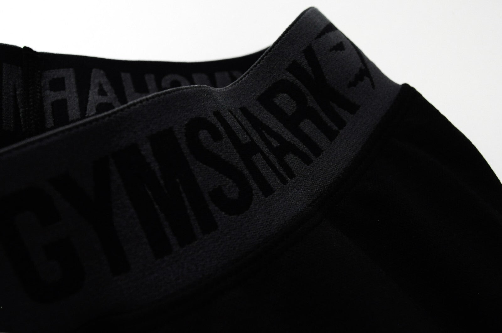GYMSHARK moteriškos juodos, trumpos, tamprios tamprės su logotipu ir juosmens juosta S dydžio 
