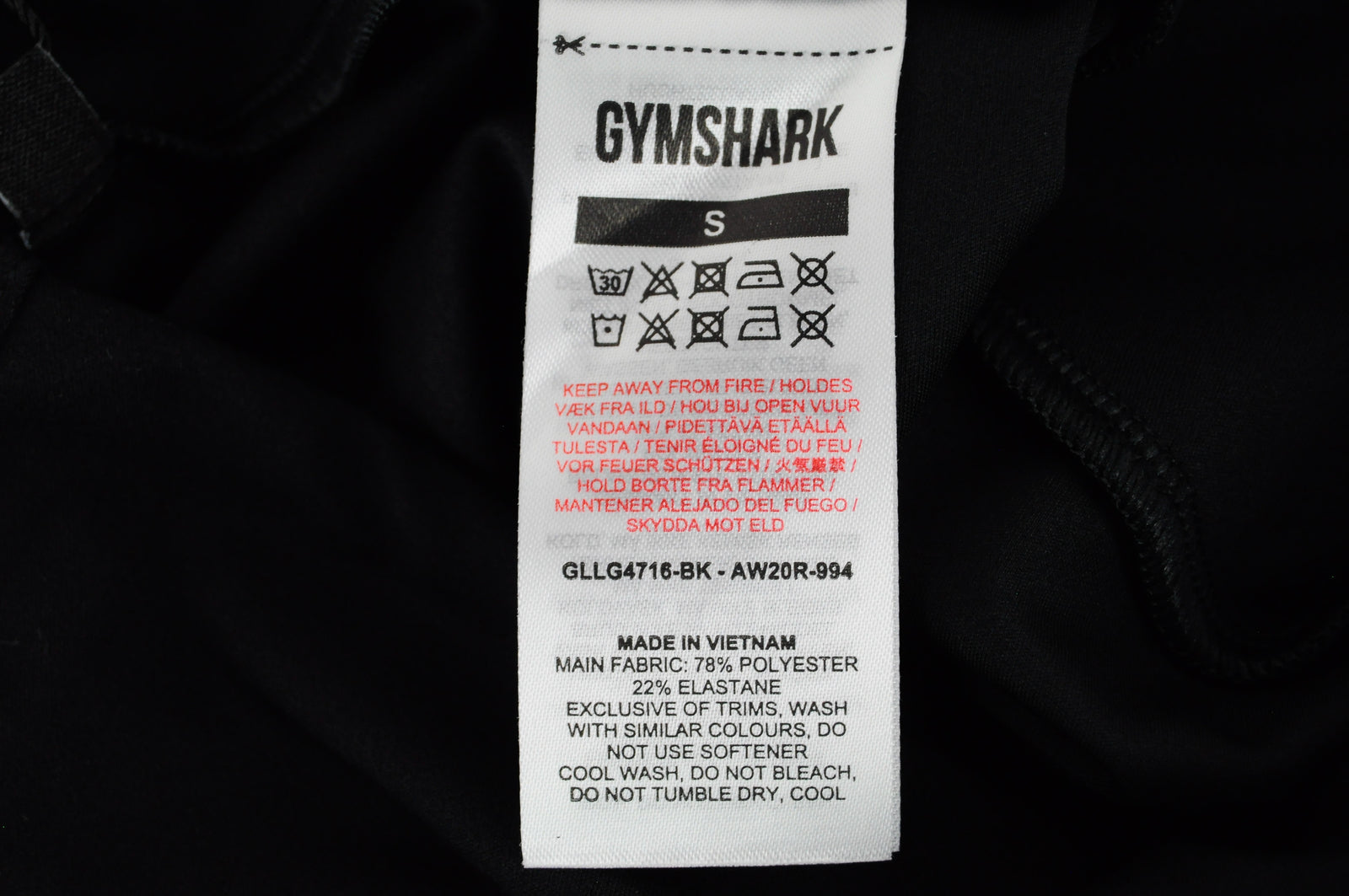 GYMSHARK treniruočių moteriškos sportinės tamprės S dydžio trumpintos juodos tamprios sportinės aprangos 