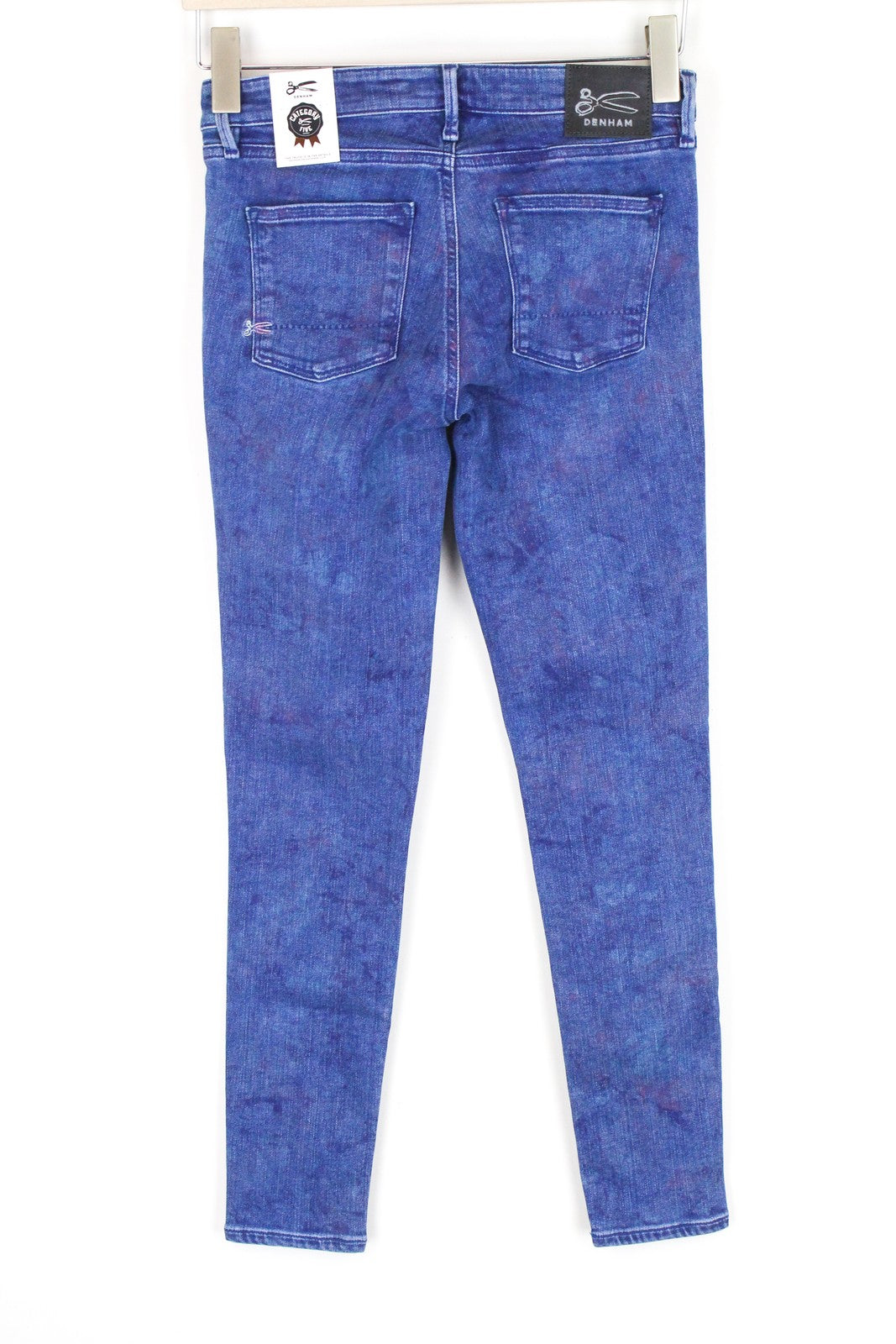 DENHAM purškiami moteriški itin aptempti W25/L28 mėlyni tamprūs medvilniniai džinsai 