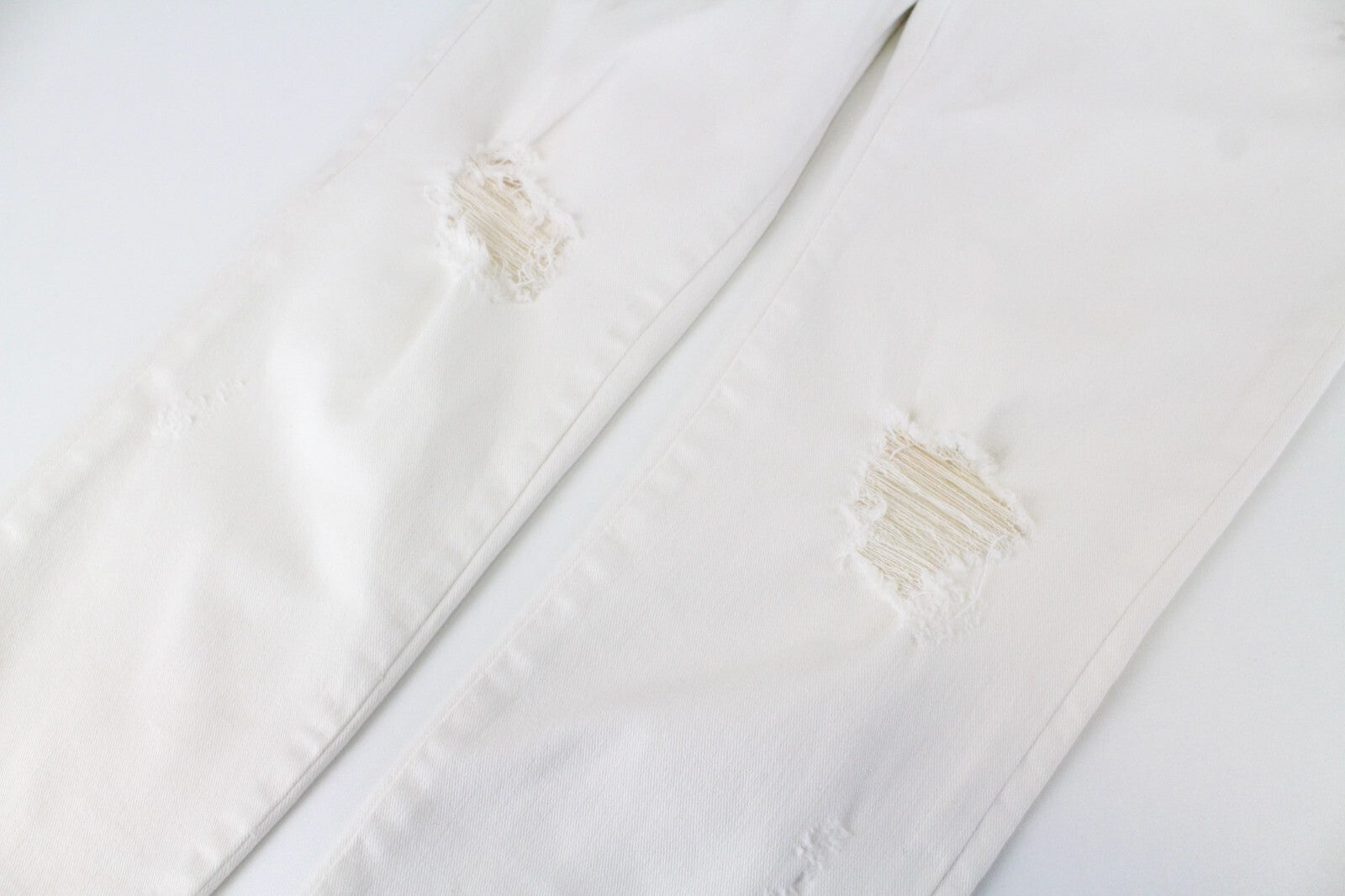 MAISON SCOTCH Joni moteriški džinsai ~W30 balti, dirbtinai sendinti, klasikinio stiliaus džinsai~ 