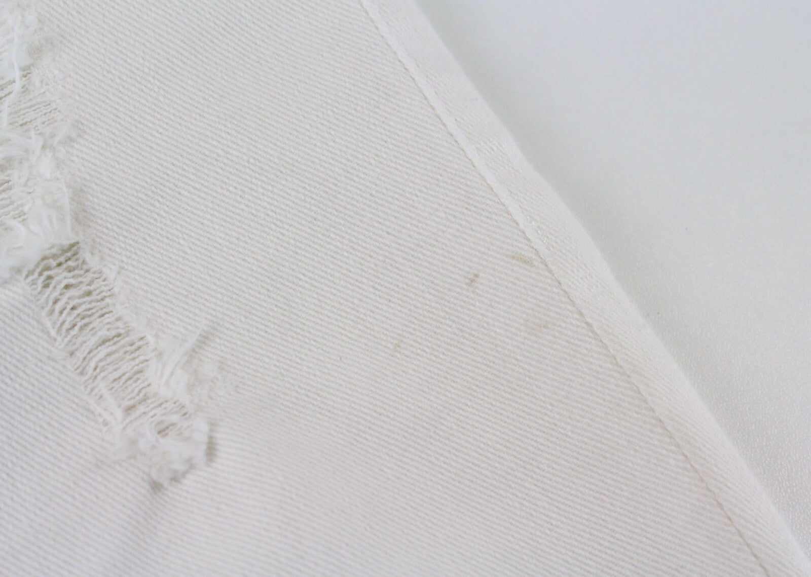 MAISON SCOTCH Joni moteriški džinsai ~W30 balti, dirbtinai sendinti, klasikinio stiliaus džinsai~ 