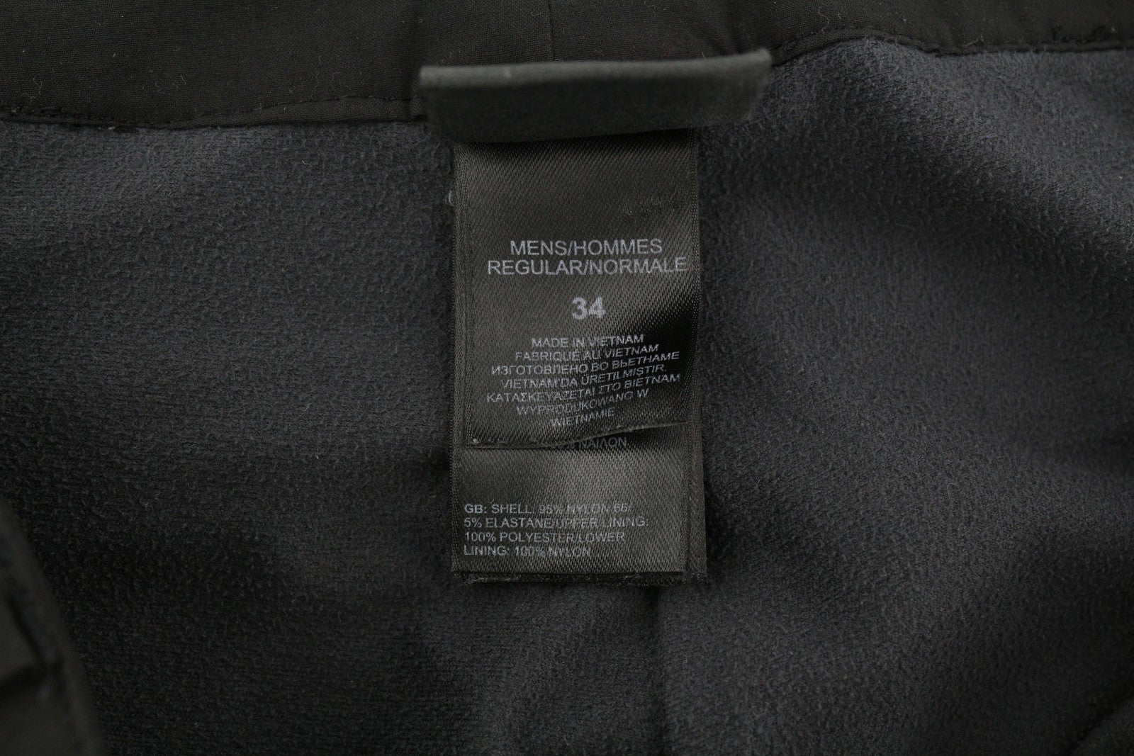 THE NORTH FACE vyriškos trekingo kelnės W34 juodos su fliso pamušalu ir užtrauktuku bei logotipu. 