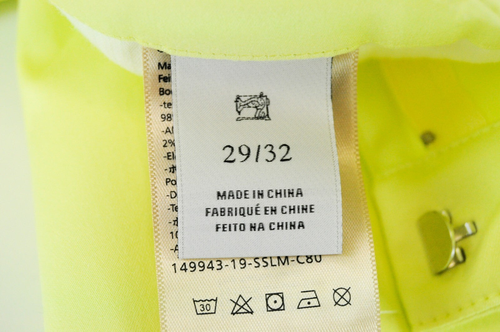 MAISON SCOTCH moteriškos W29/L32 geltonos chino kelnės su diržu, tamprios, klostuotos 